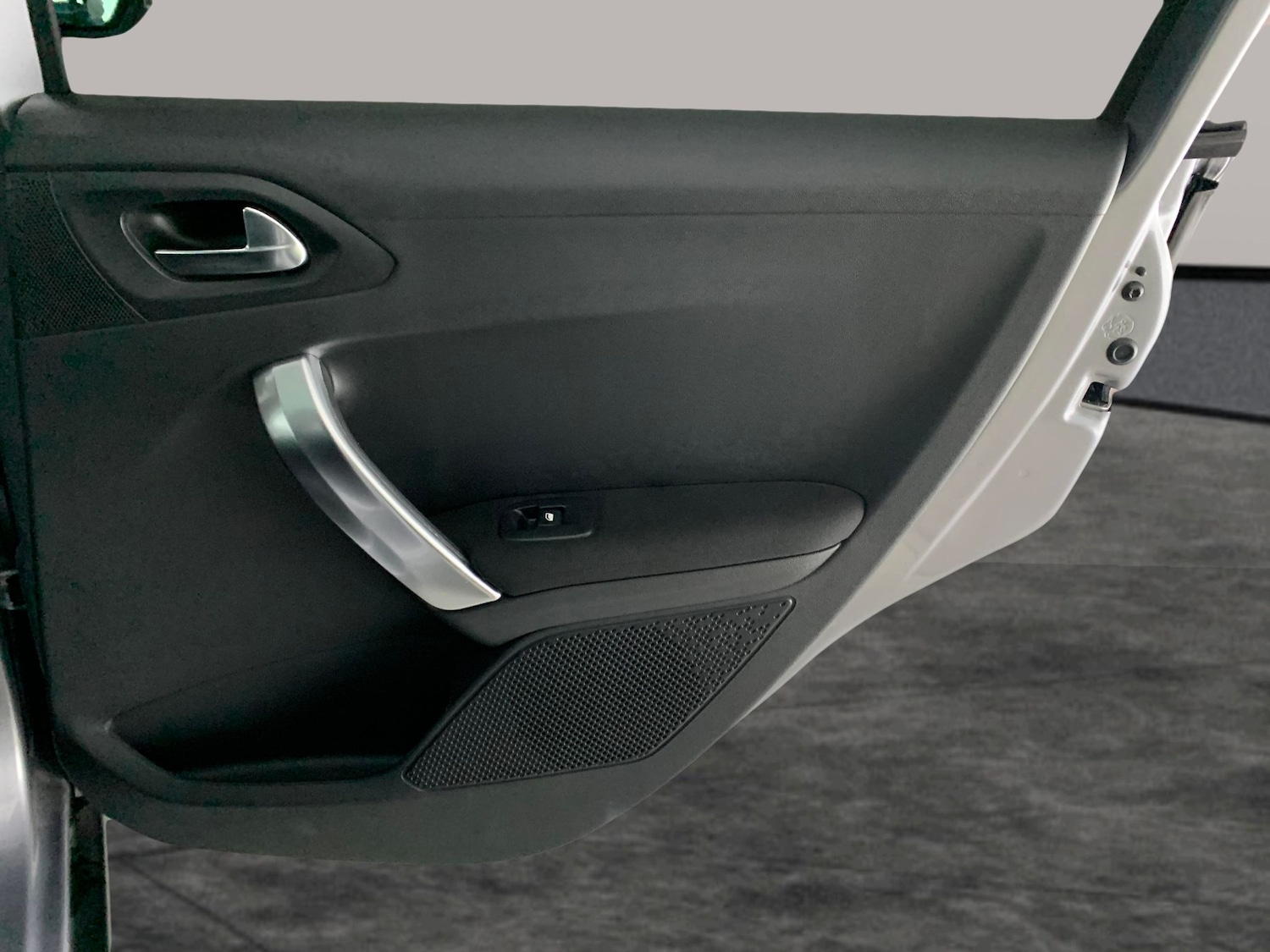 Used Peugeot 2008 2019 for sale - 76447367: Photo 33