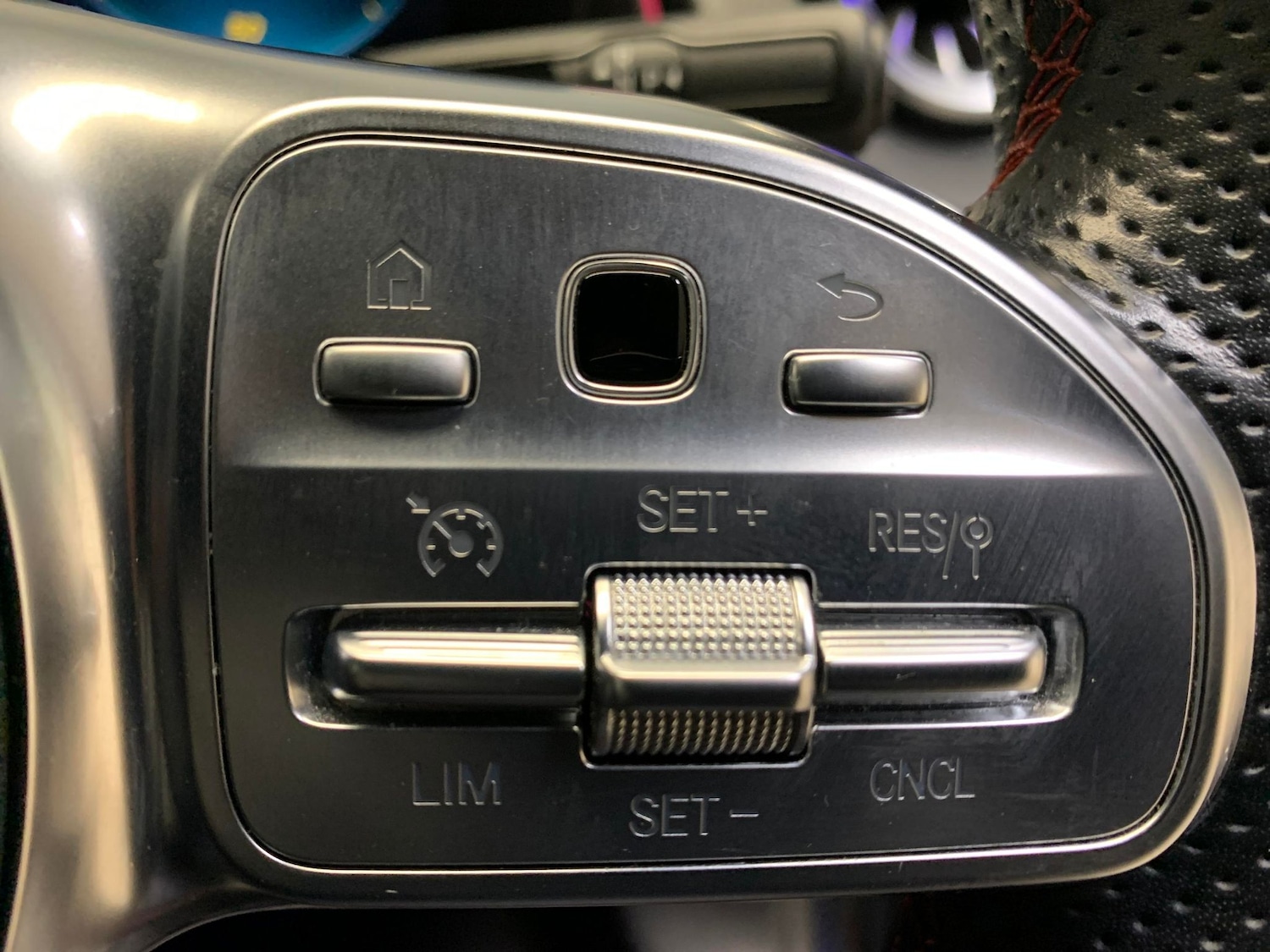 Used Mercedes-Benz EQB 2022 for sale - 76063149: Photo 24