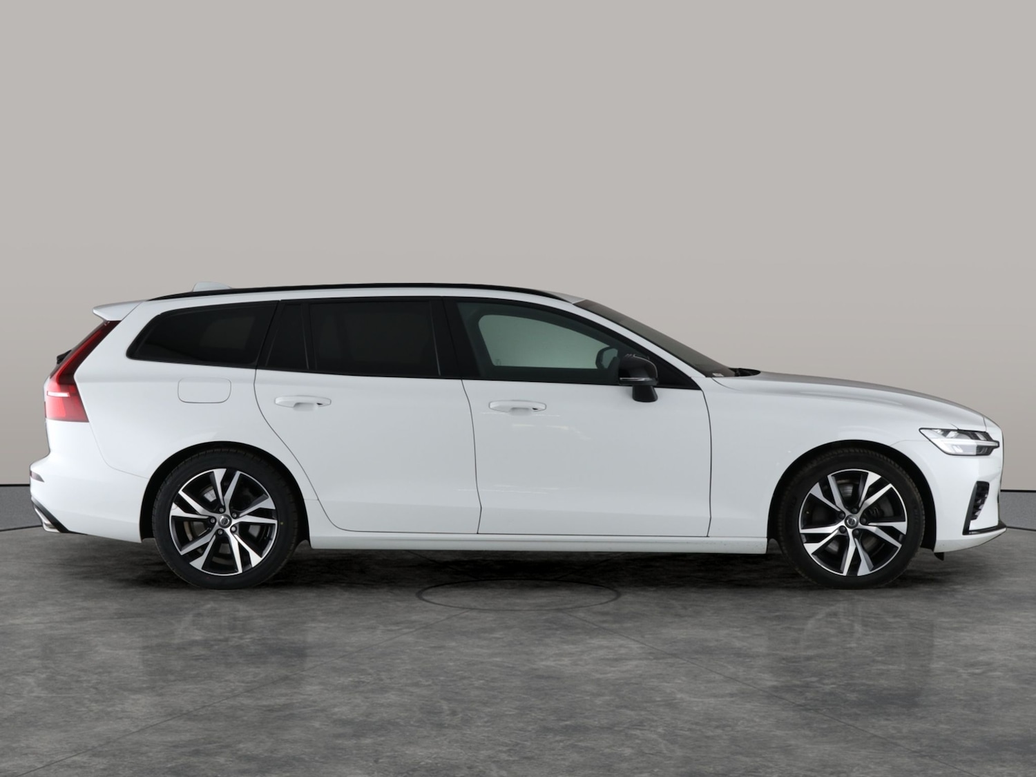 Used Volvo V60 2021 for sale - 76176840: Photo 12