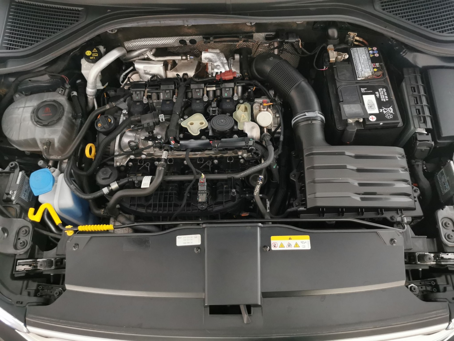 Used Volkswagen T-Roc 2023 for sale - 76565979: Photo 34