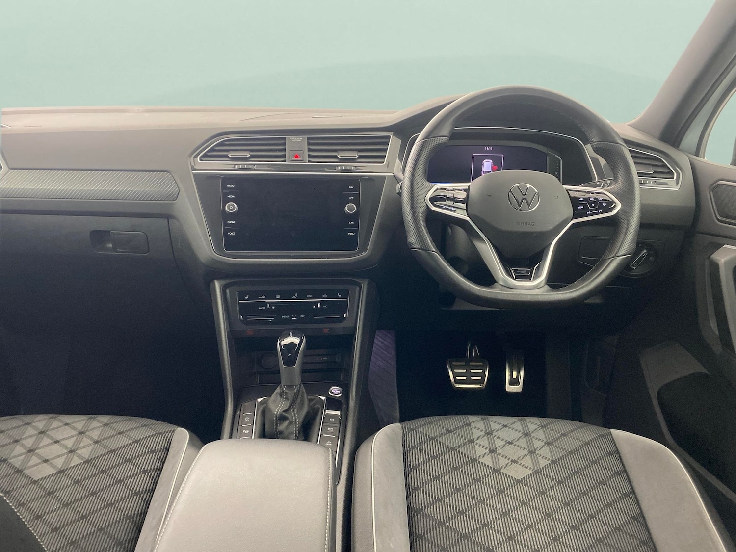 Used Volkswagen Tiguan 2023 for sale - 77324276: Photo 4