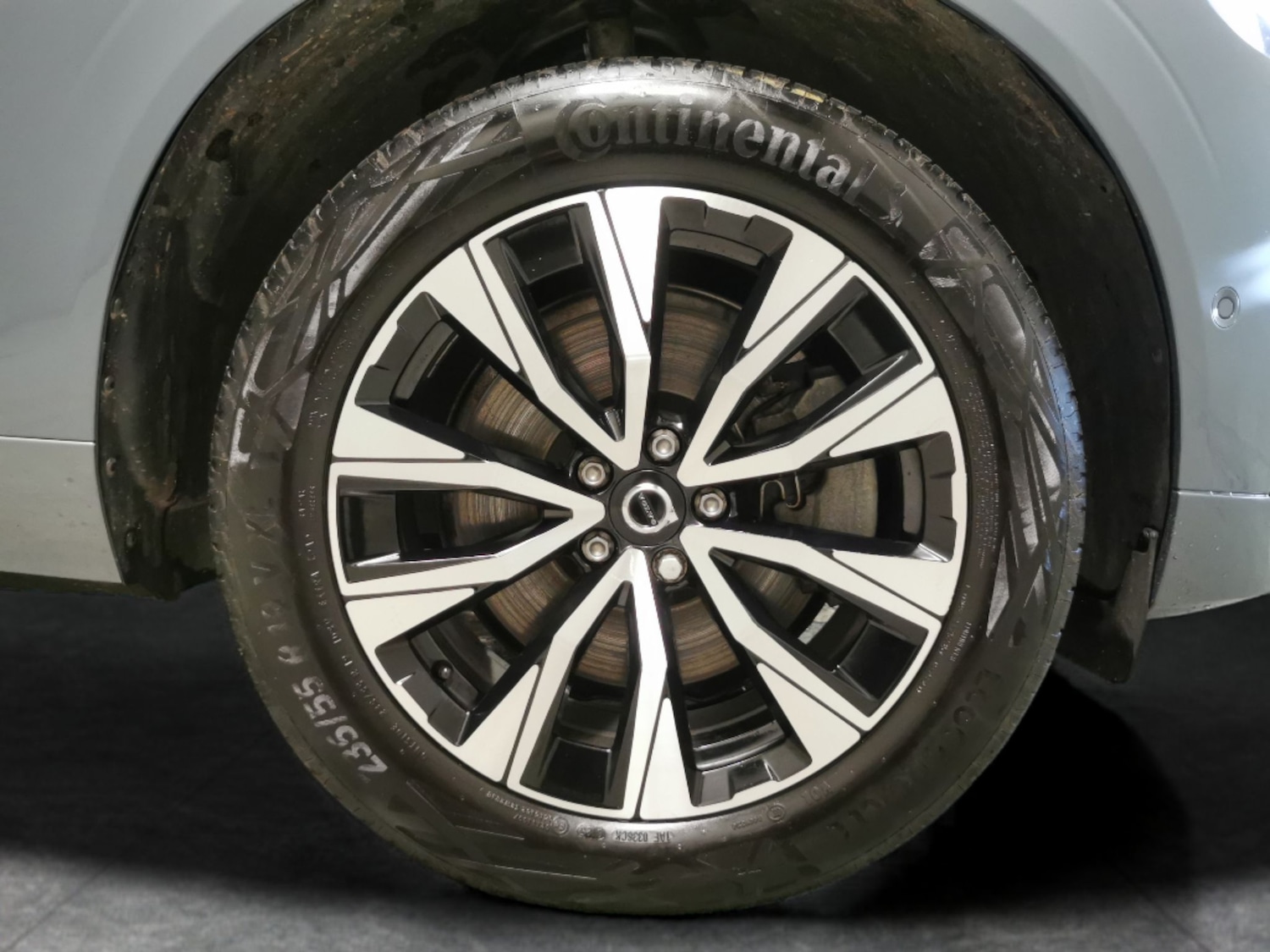 Used Volvo XC60 2023 for sale - 76931892: Photo 23