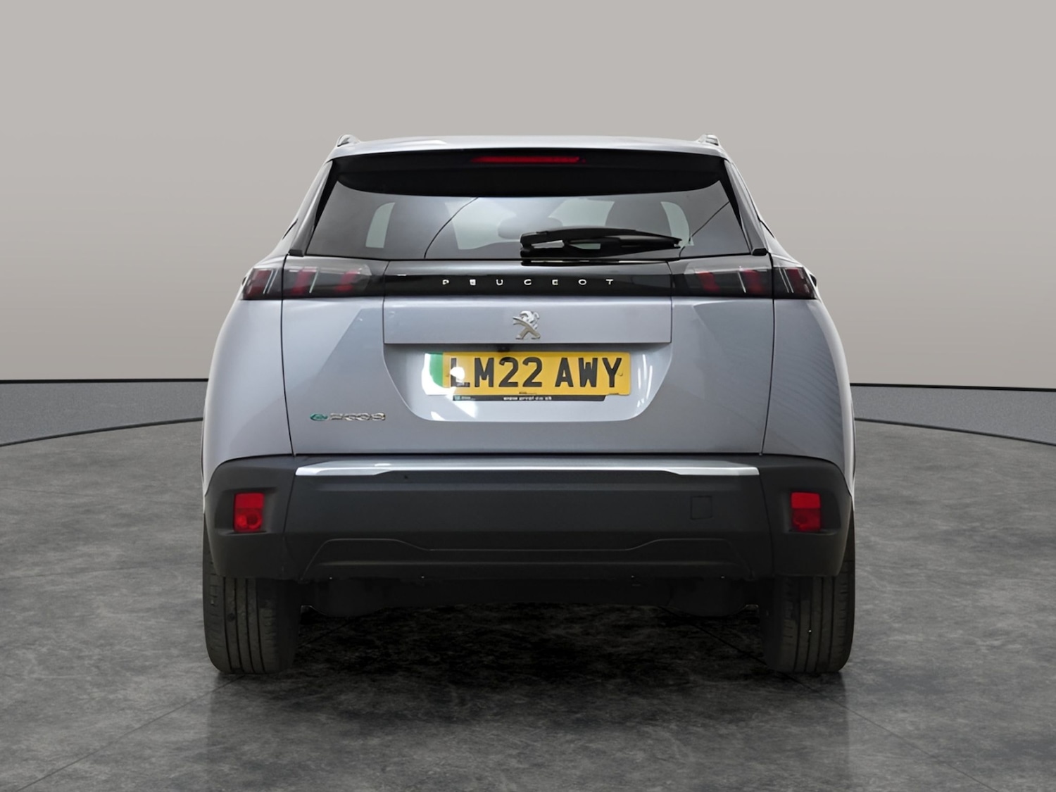 Used Peugeot E-2008 2022 for sale - 76709911: Photo 5