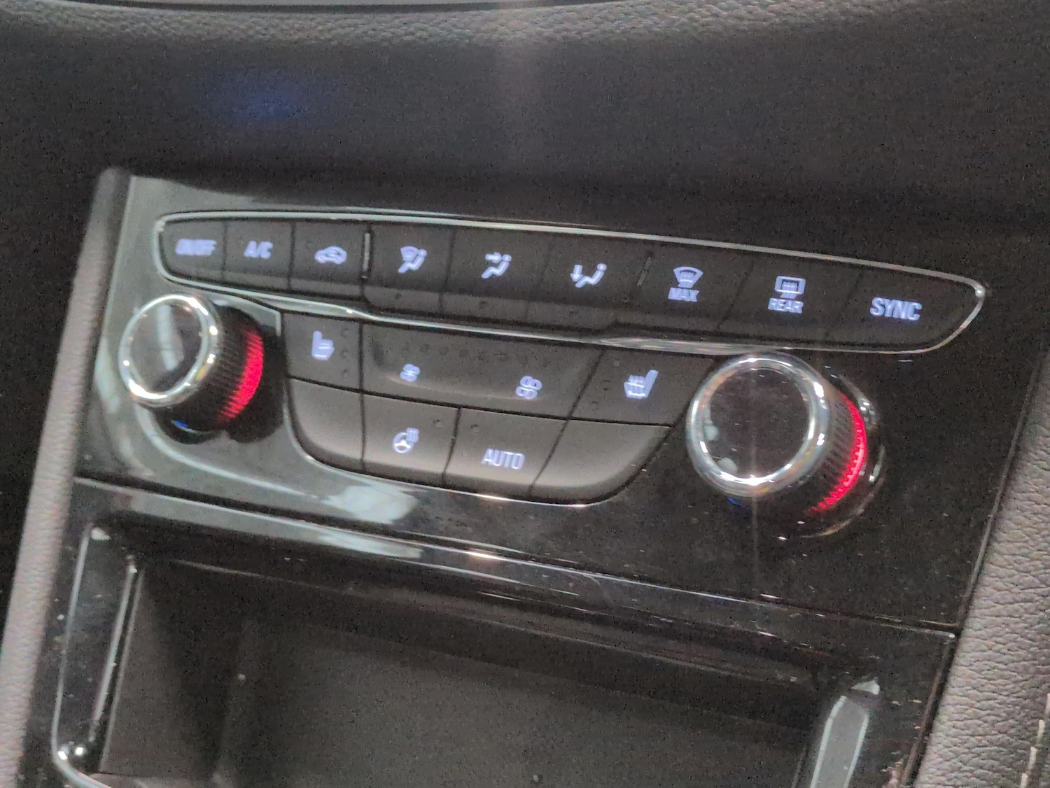 Used Vauxhall Astra 2018 for sale - 76773781: Photo 17