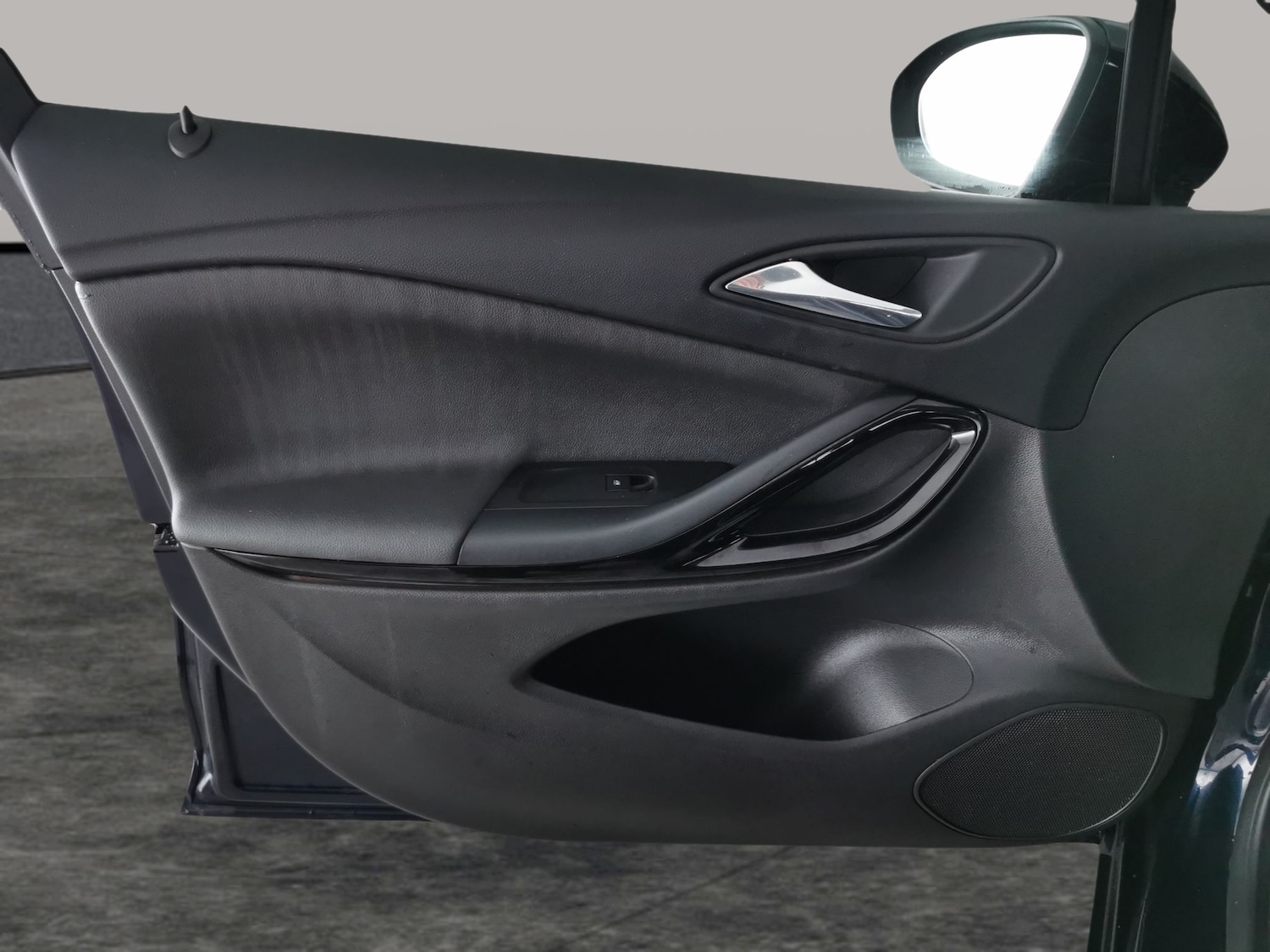 Used Vauxhall Astra 2018 for sale - 76773781: Photo 24