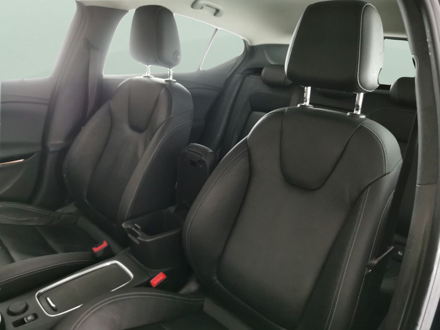 Used Vauxhall Astra 2018 for sale - 76773781: Photo 6