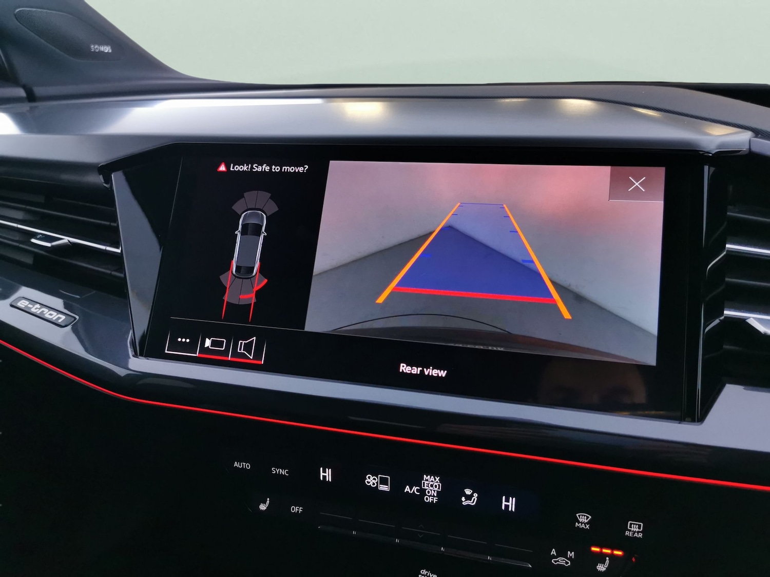 Used Audi Q4 e-tron 2022 for sale - 78065469: Photo 20