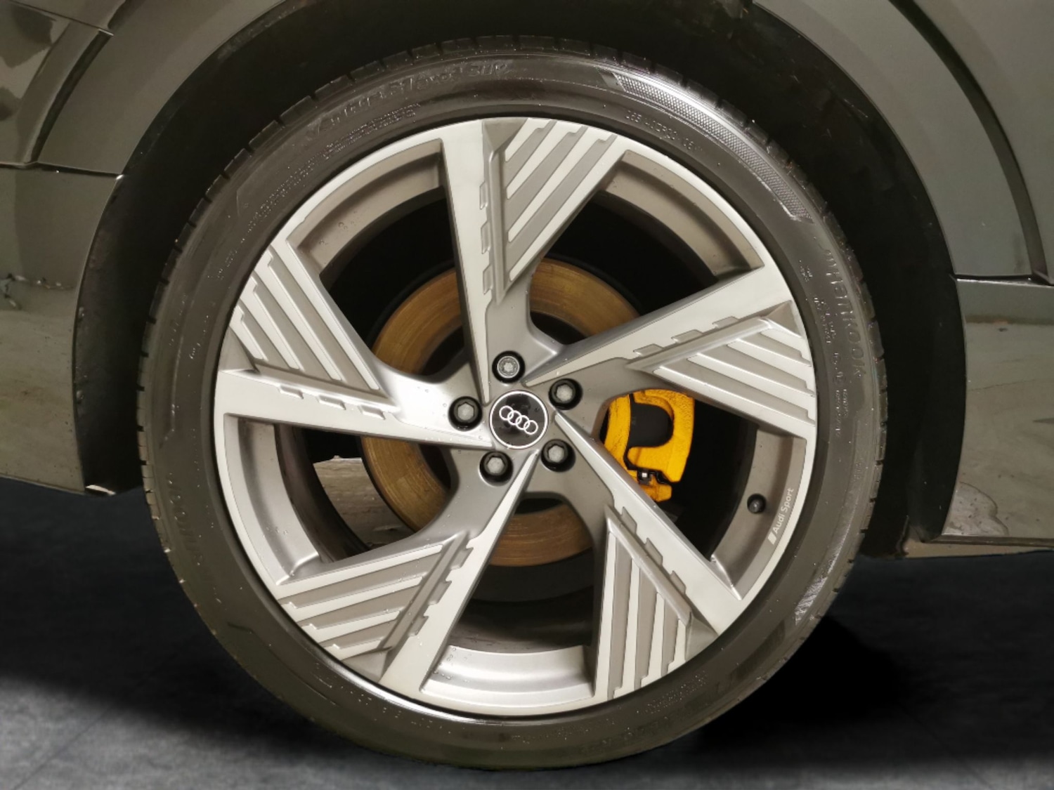 Used Audi e-tron 2021 for sale - 77053449: Photo 27