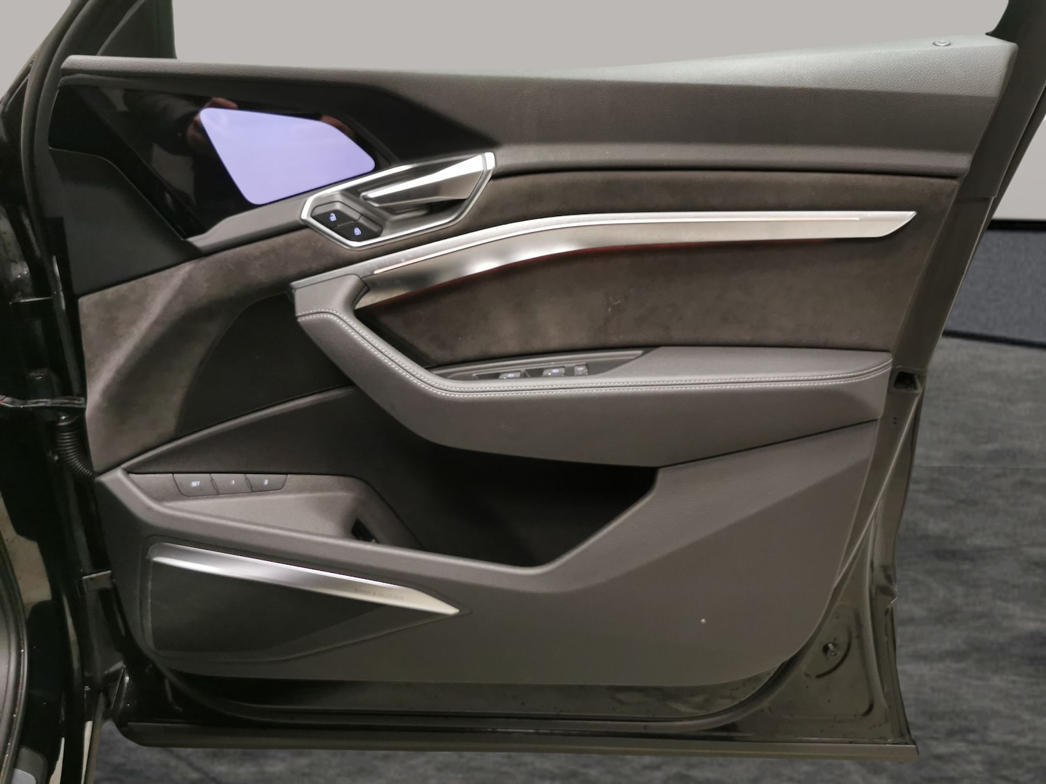 Used Audi e-tron 2021 for sale - 77053449: Photo 32