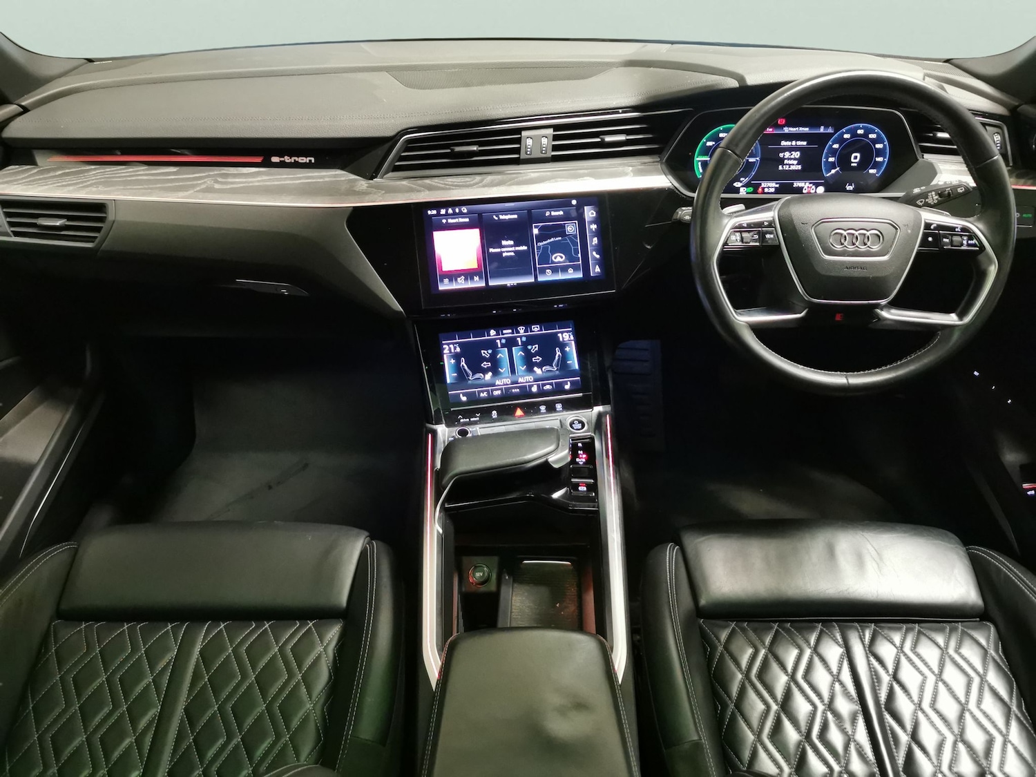 Used Audi e-tron 2021 for sale - 77053449: Photo 9