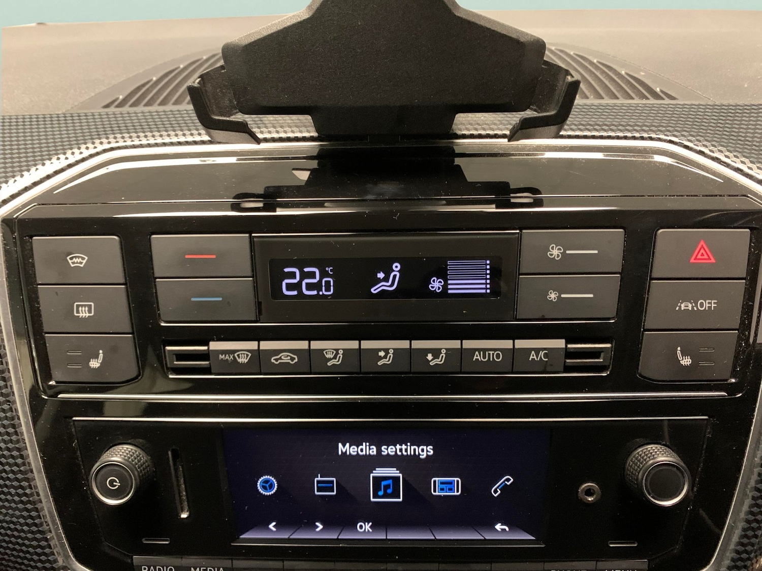 Used Volkswagen up! 2021 for sale - 77307937: Photo 15