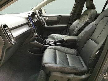 Used Volvo XC40 2022 for sale - 75860883: Photo