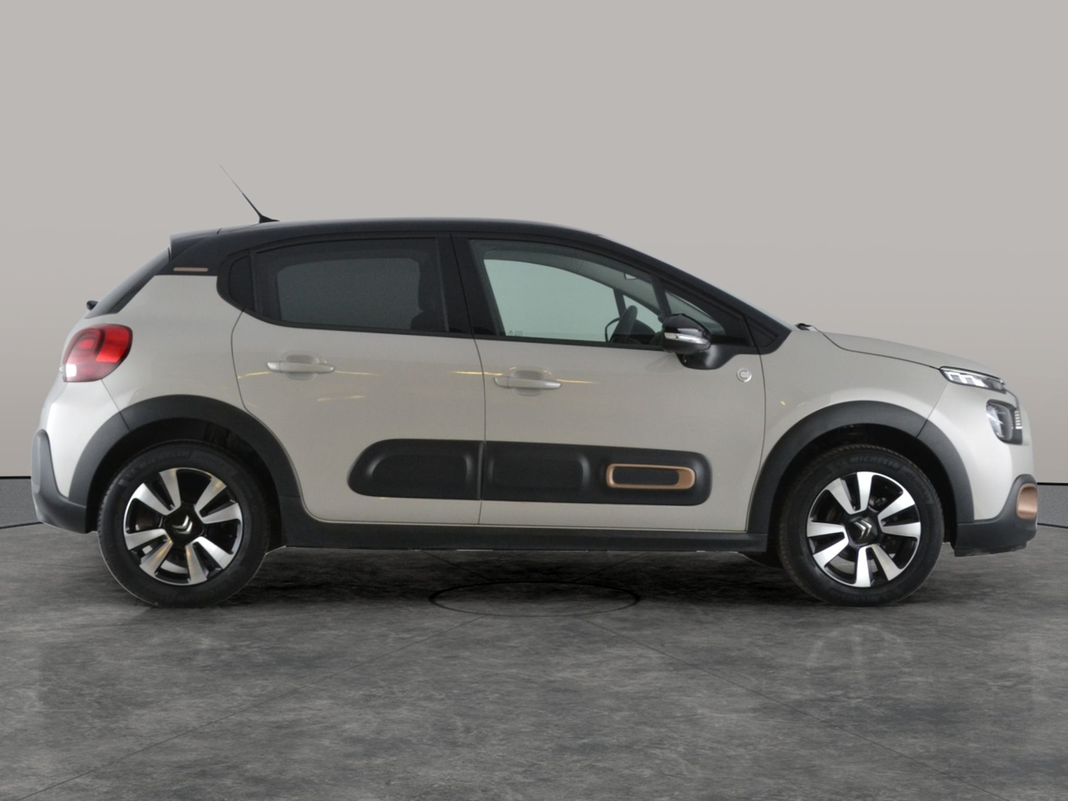 Used Citroen C3 for sale - 77475371: Photo 11