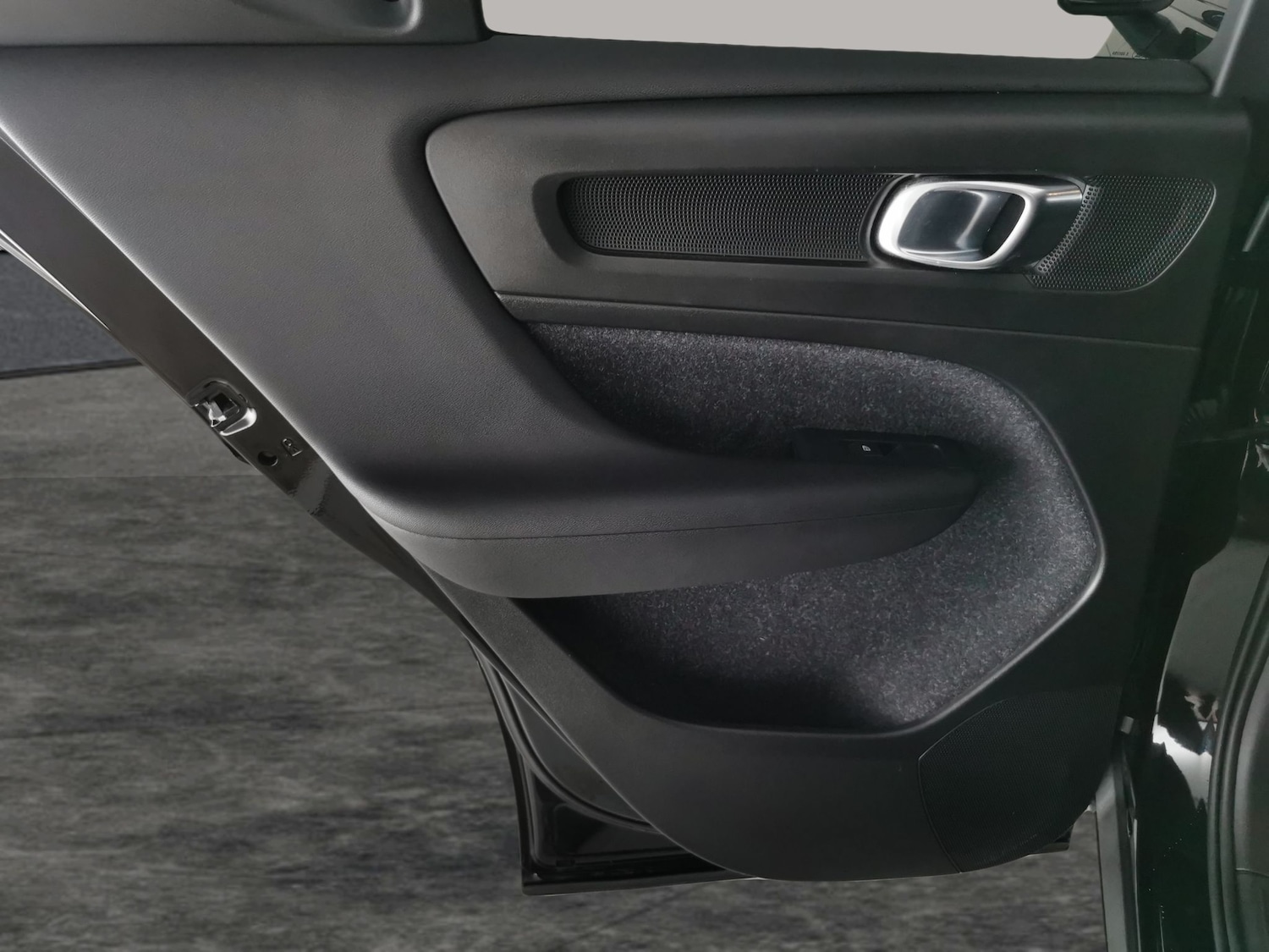 Used Volvo XC40 2019 for sale - 76668570: Photo 24