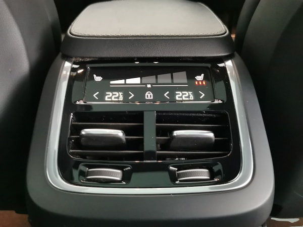Used Volvo XC90 2021 for sale - 76300675: Photo 32