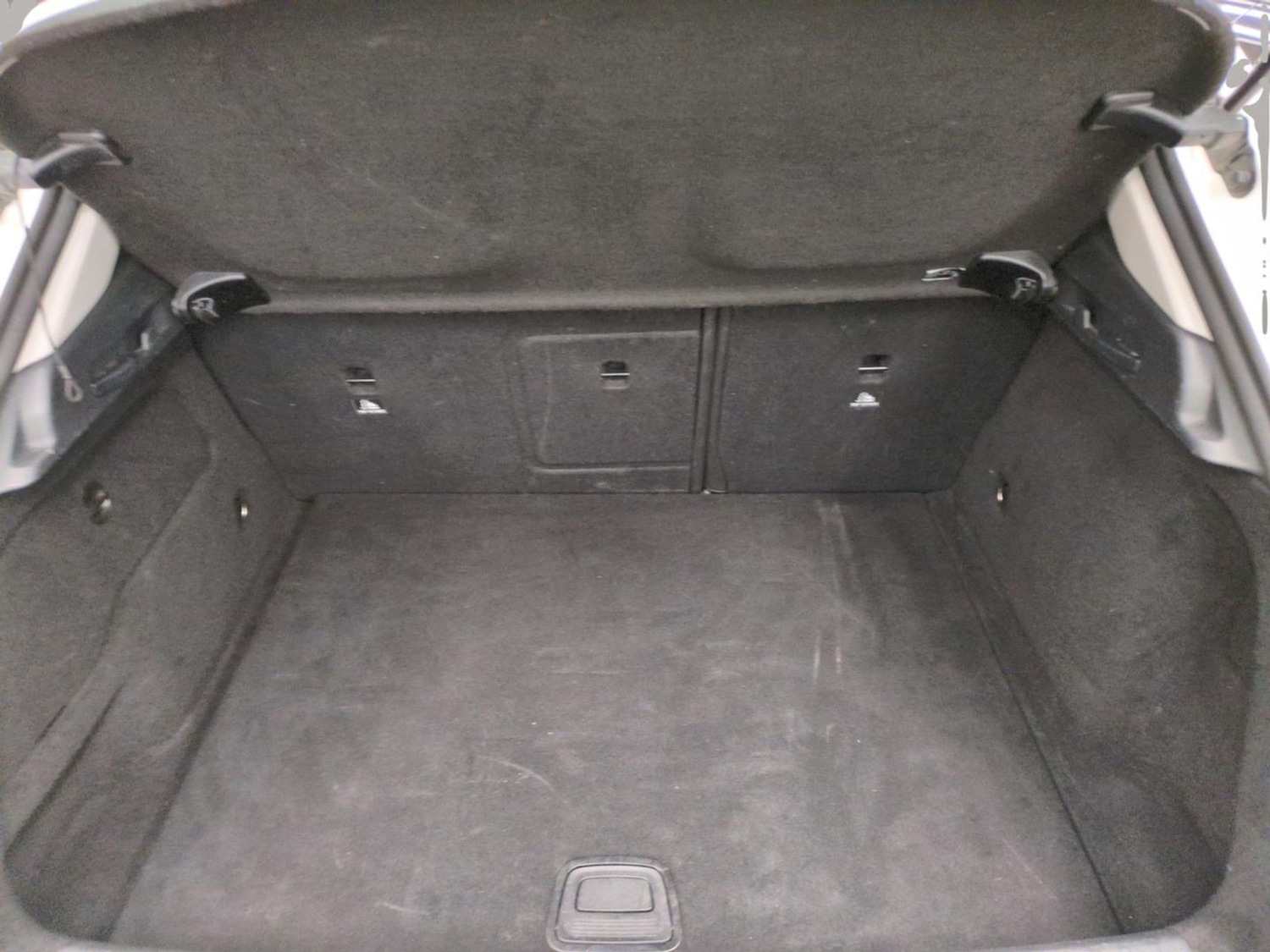 Used Mercedes-Benz GLA 2019 for sale - 76382961: Photo 41