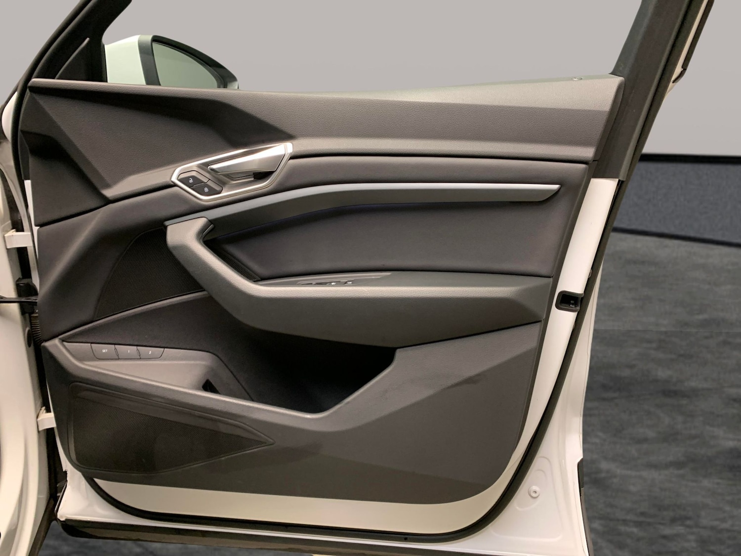 Used Audi e-tron 2021 for sale - 77138131: Photo 30