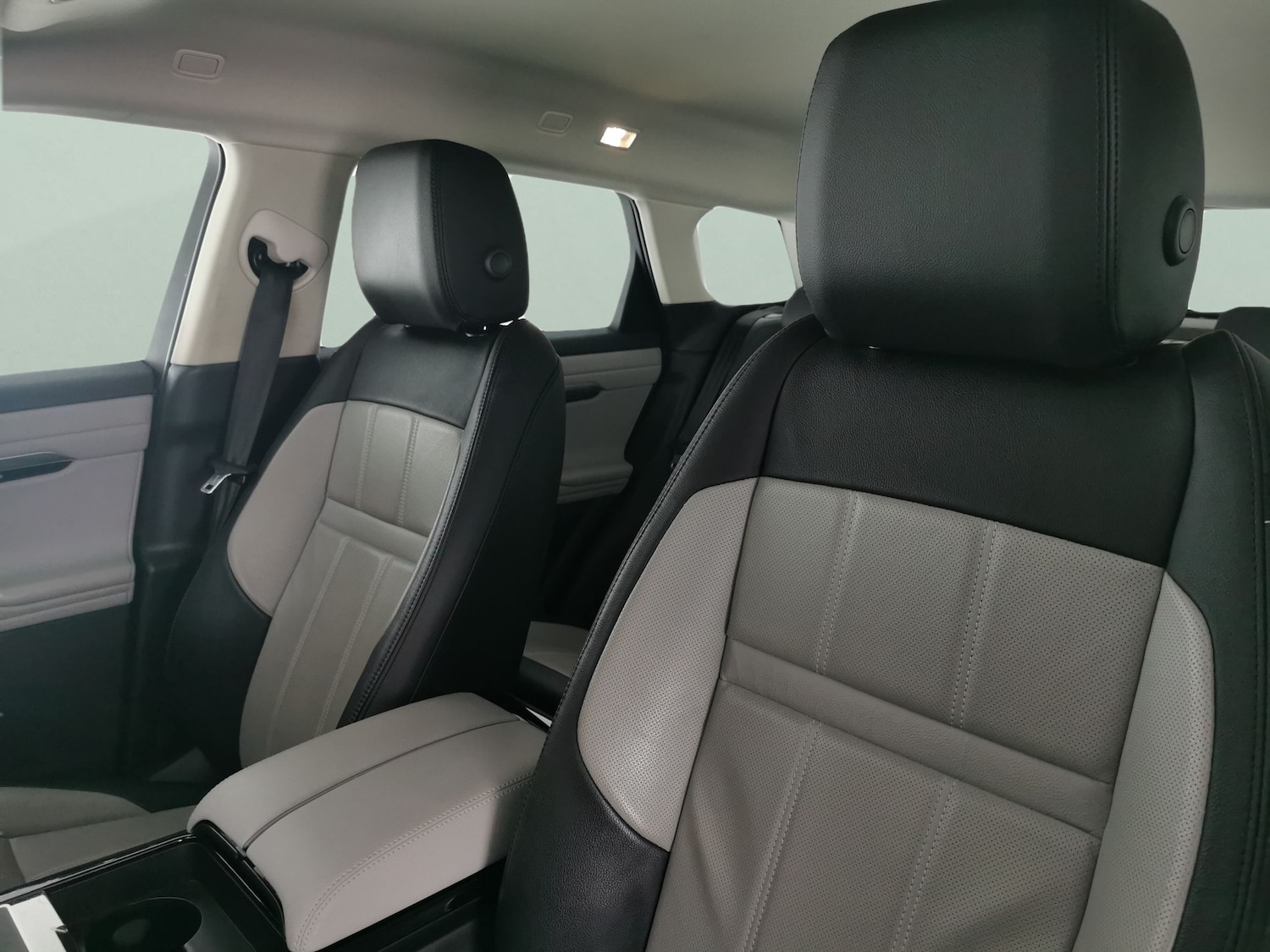 Used Land Rover Range Rover Evoque 2021 for sale - 76782066: Photo 6