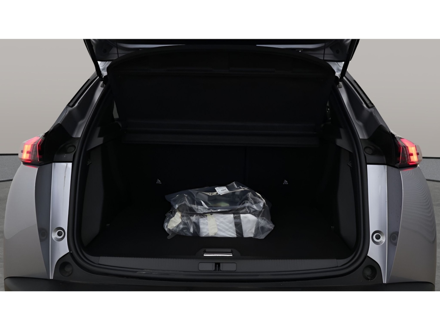 Used Peugeot 2008 2022 for sale - 76467574: Photo 29