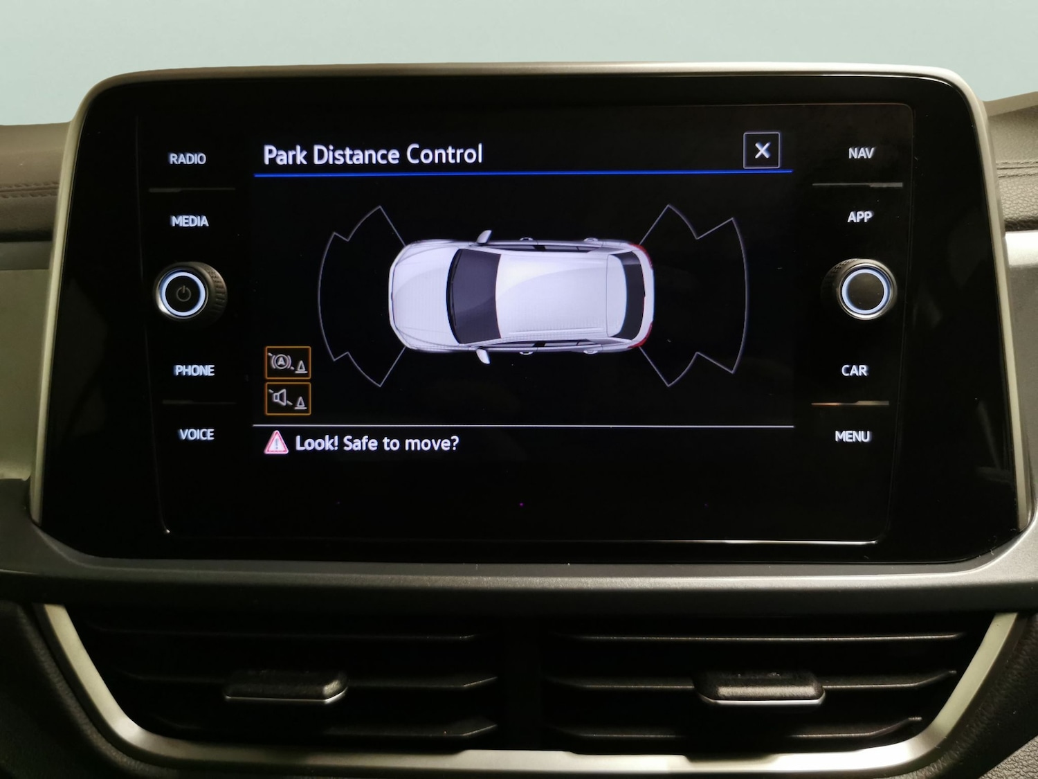Used Volkswagen T-Roc 2022 for sale - 76197069: Photo 21