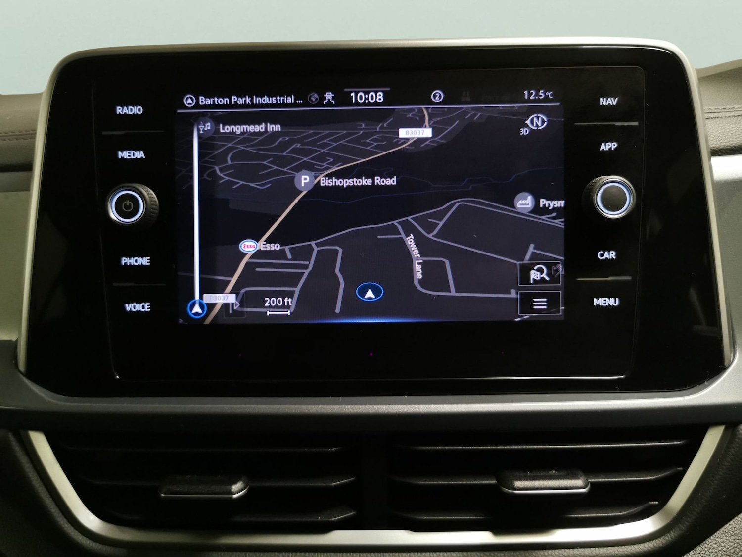 Used Volkswagen T-Roc 2022 for sale - 76197069: Photo 6