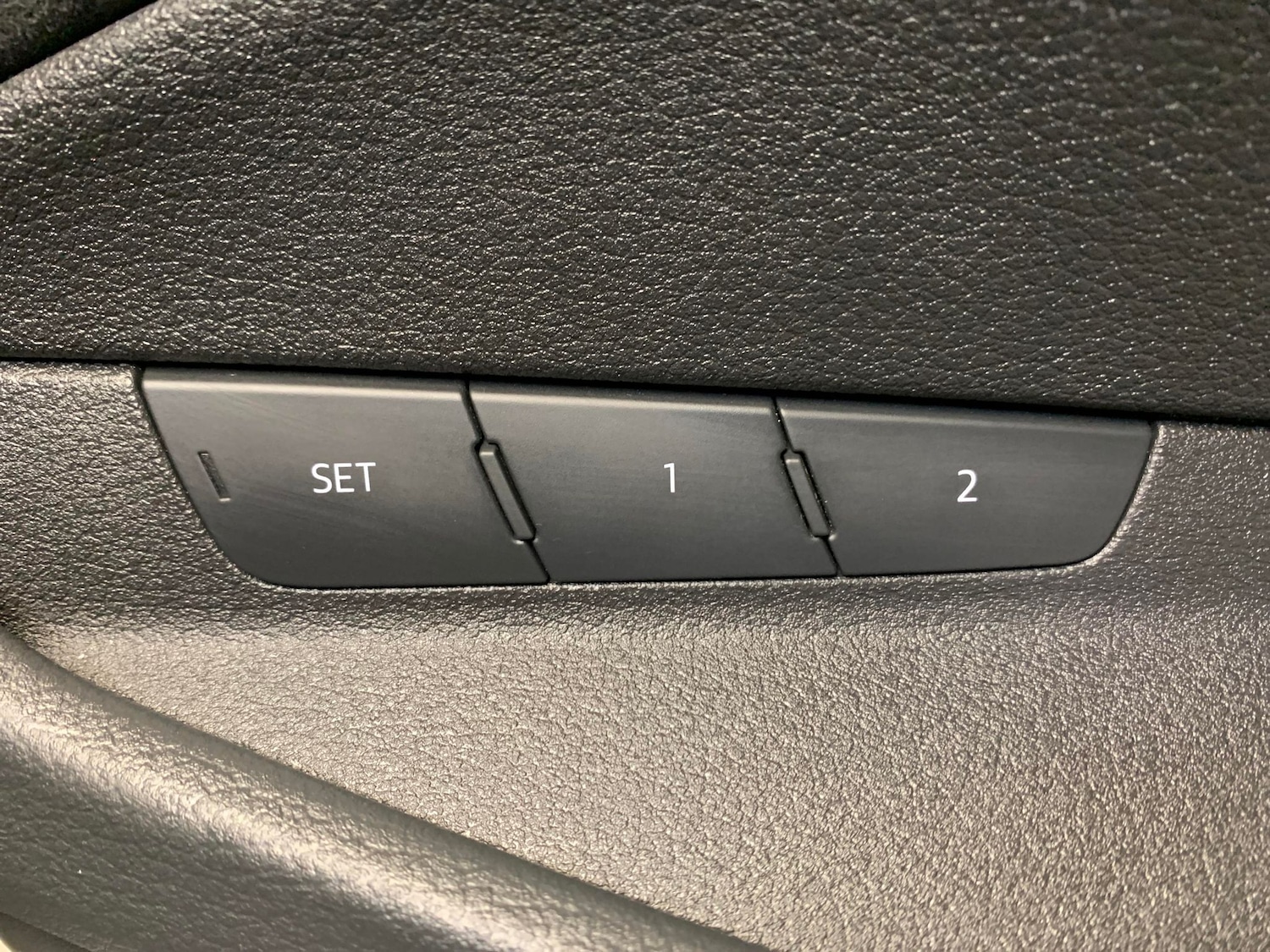 Used Audi e-tron 2021 for sale - 76392159: Photo 22