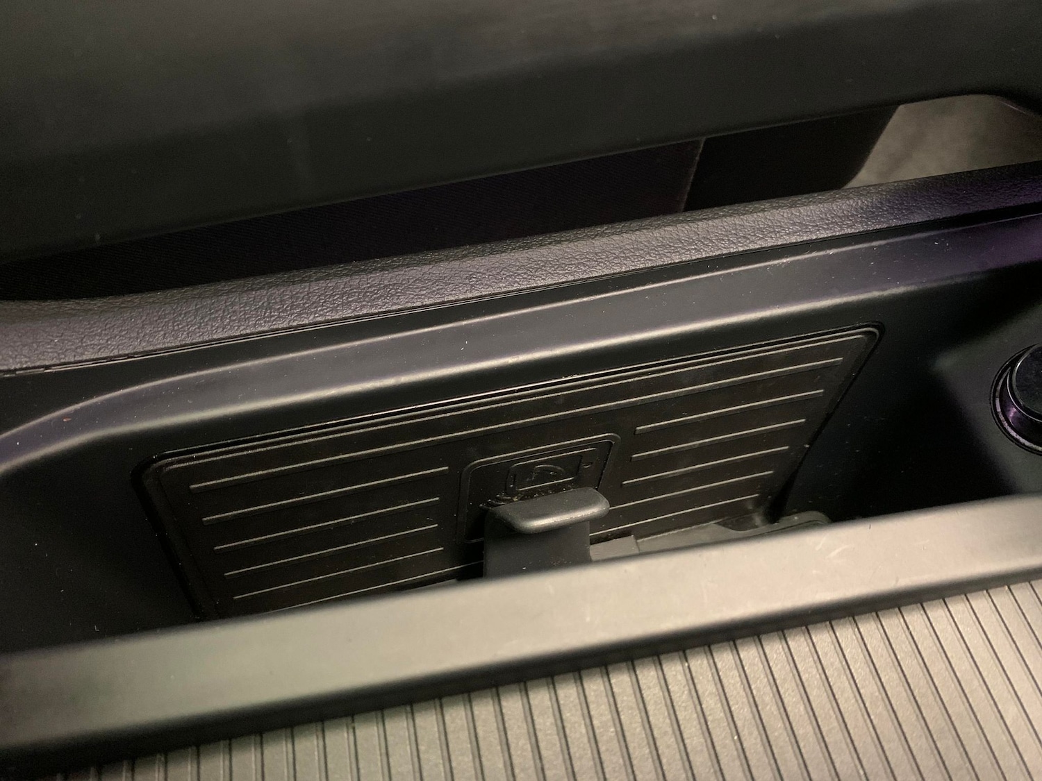 Used Audi e-tron 2021 for sale - 76392159: Photo 27