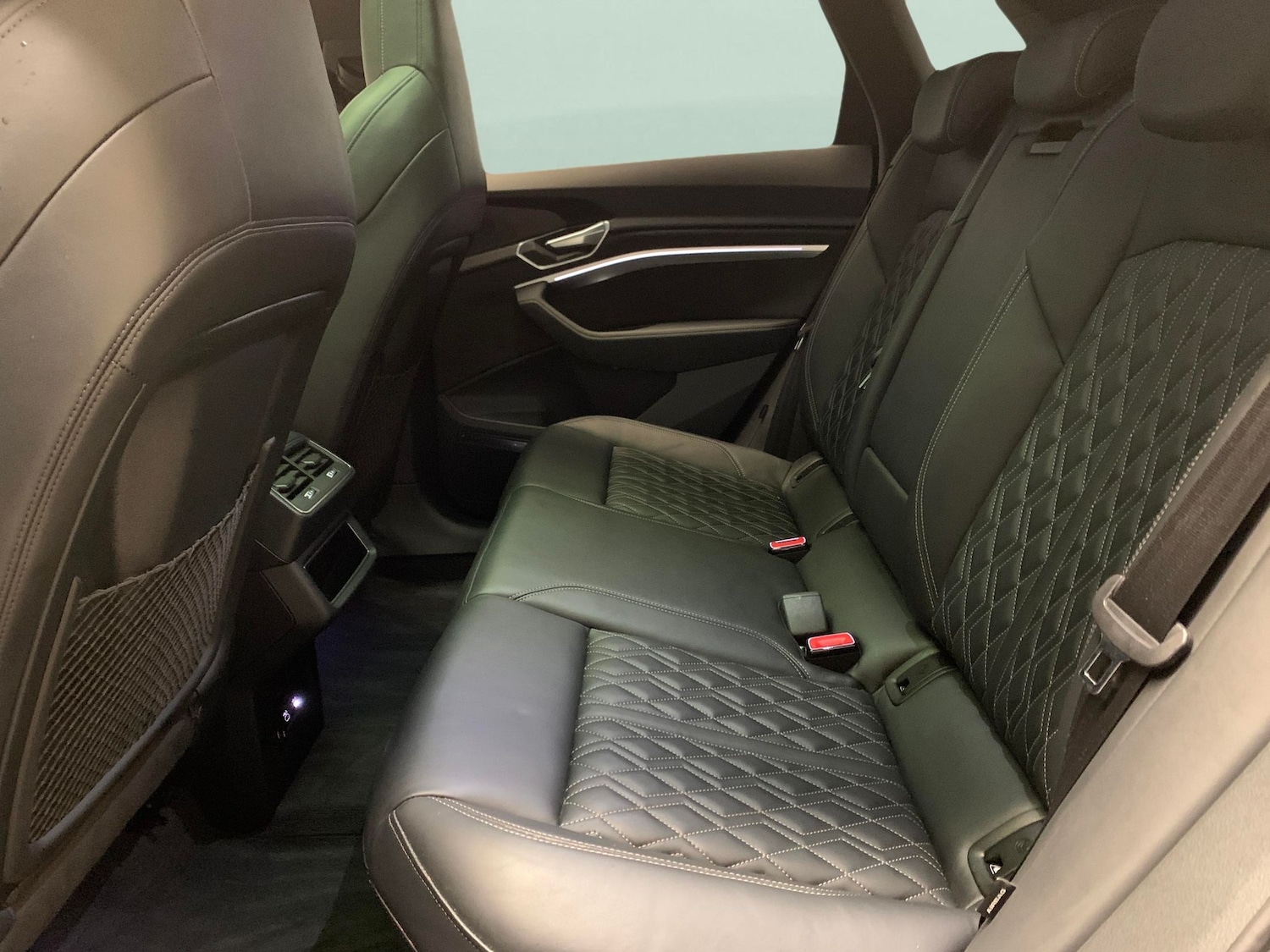 Used Audi e-tron 2021 for sale - 76392159: Photo 36