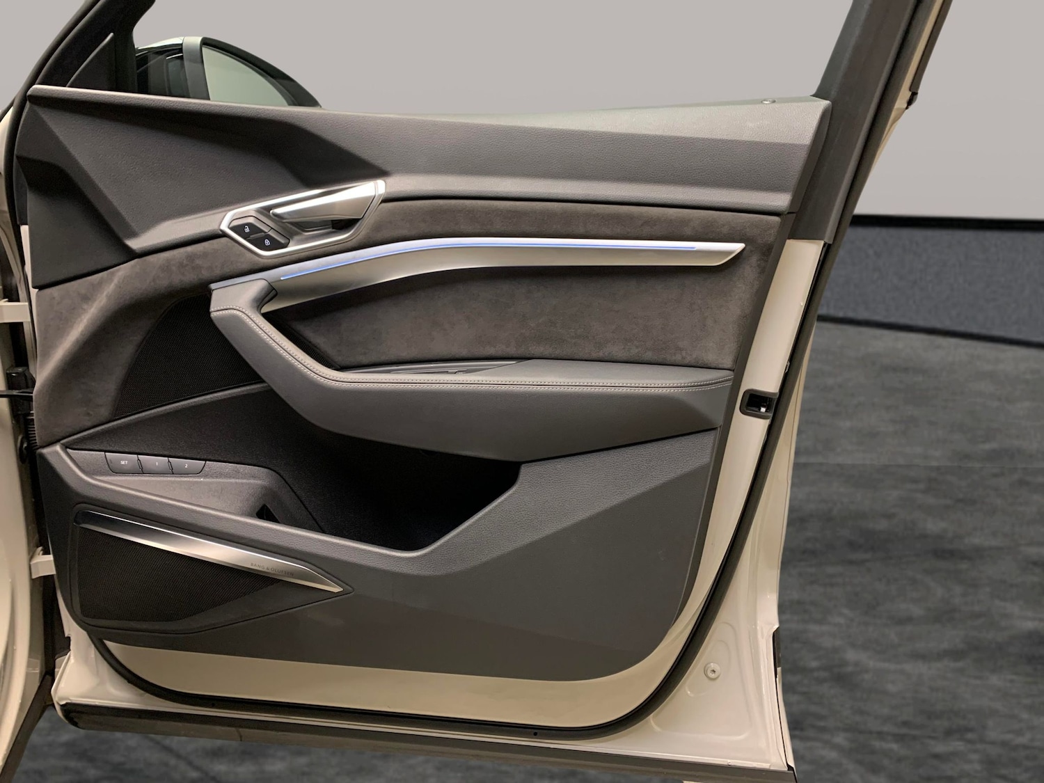 Used Audi e-tron 2021 for sale - 76392159: Photo 41