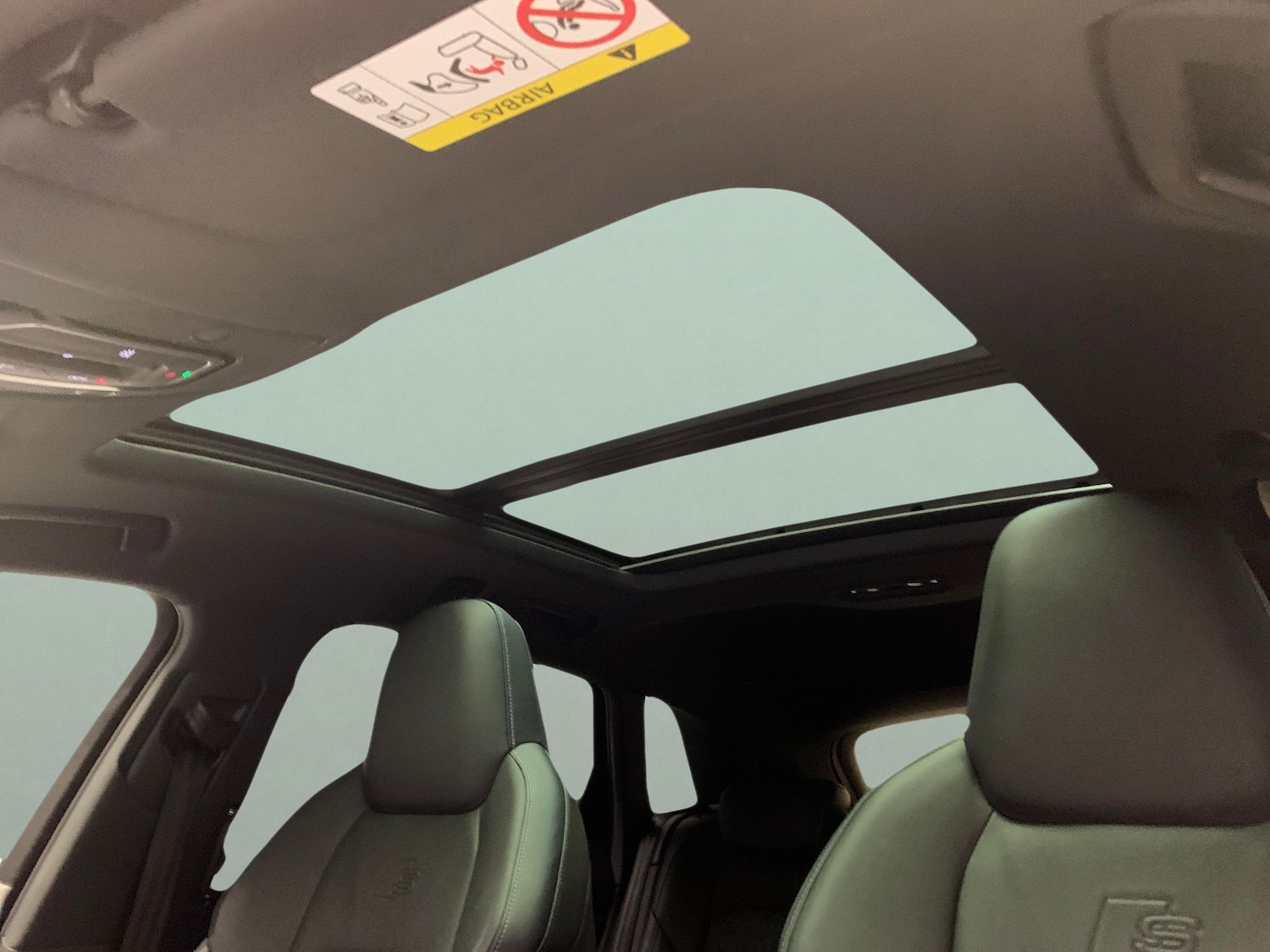 Used Audi e-tron 2021 for sale - 76392159: Photo 7