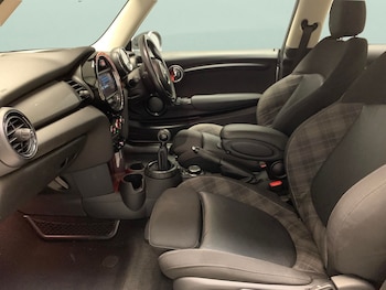 Used MINI Hatch 2016 for sale - 77127798: Photo