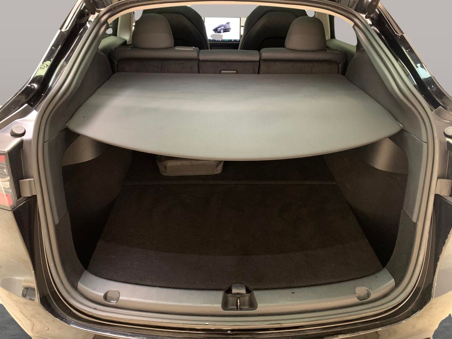 Used Tesla Model Y 2022 for sale - 77447952: Photo 31