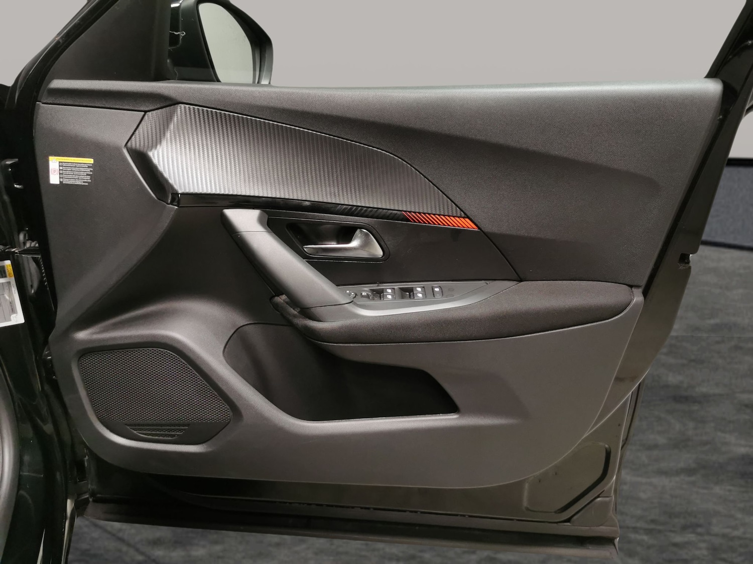 Used Peugeot 2008 2021 for sale - 76967221: Photo 29