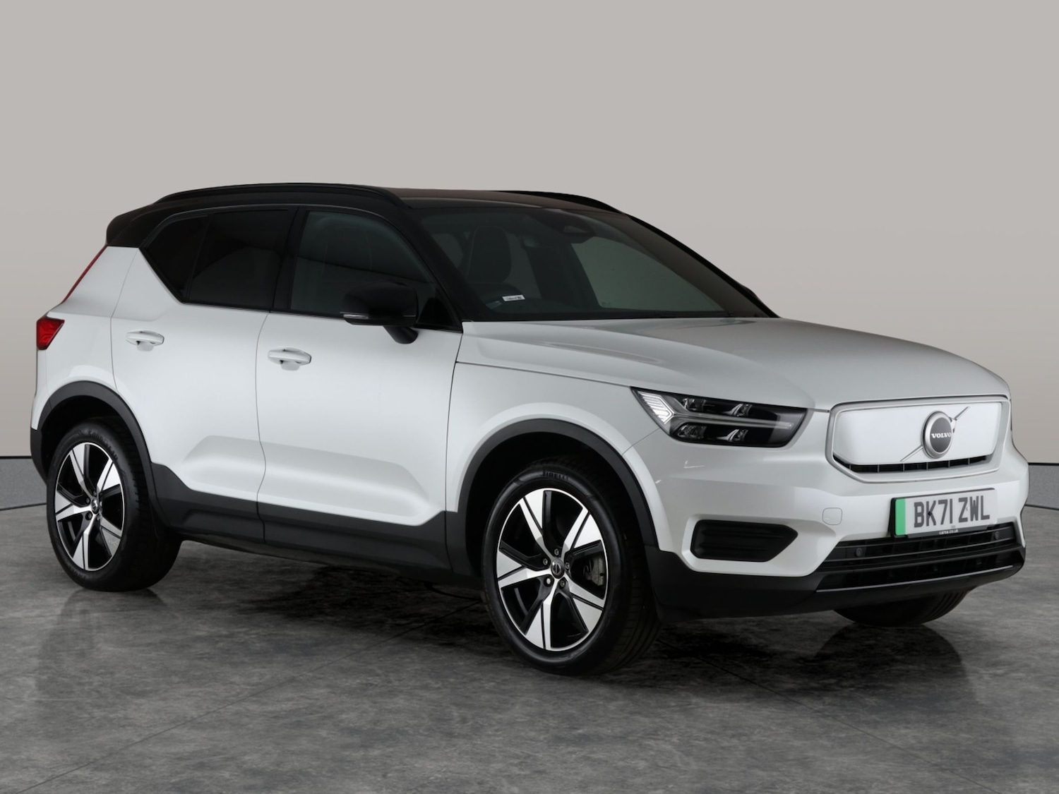 Used Volvo XC40 2021 for sale - 76704026: Photo 8