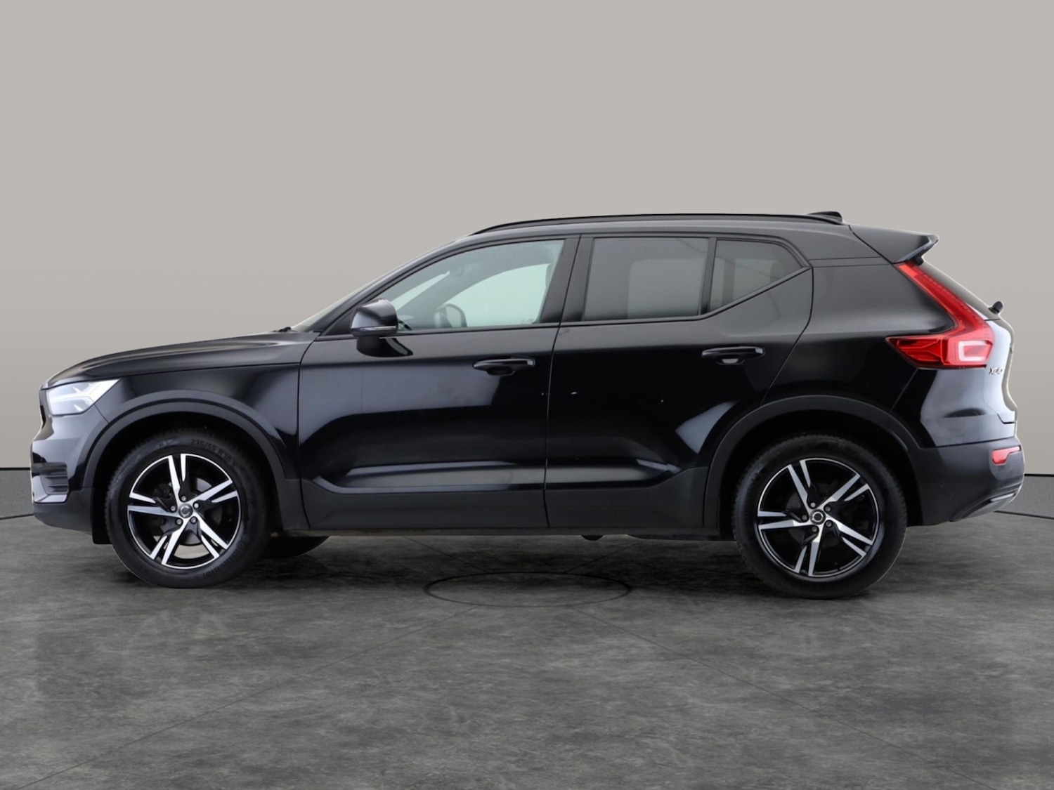 Used Volvo XC40 for sale - 77219100: Photo 9