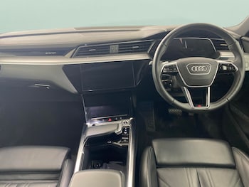 Used Audi e-tron 2022 for sale - 77720797: Photo