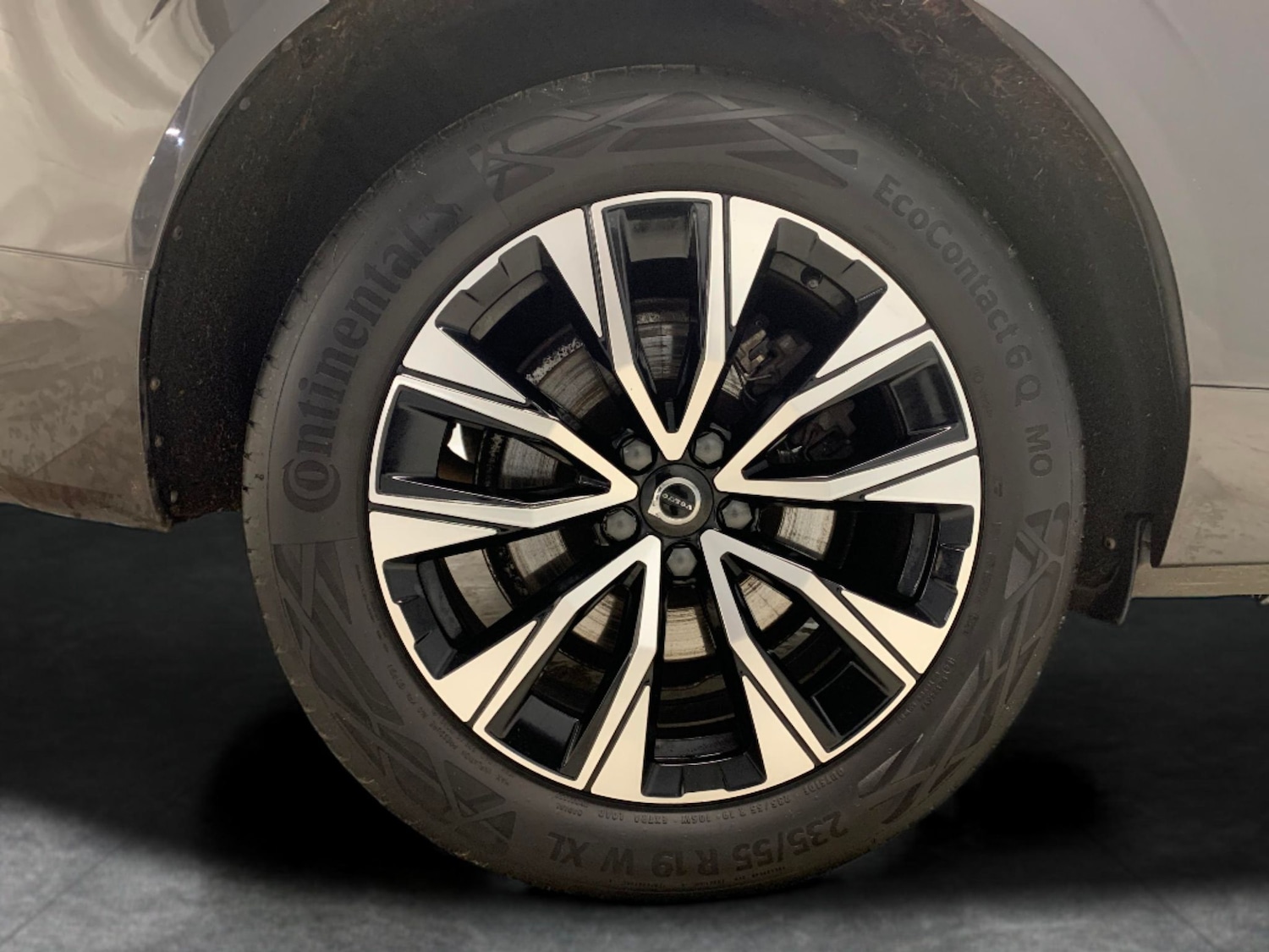 Used Volvo XC60 2023 for sale - 76758071: Photo 24