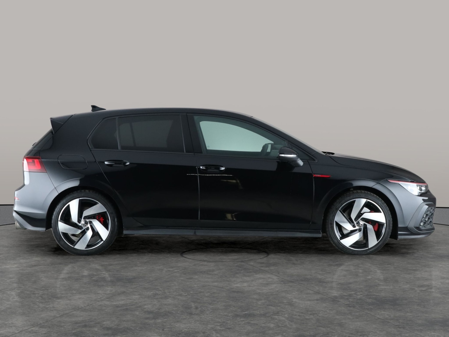 Used Volkswagen Golf 2023 for sale - 76691809: Photo 8