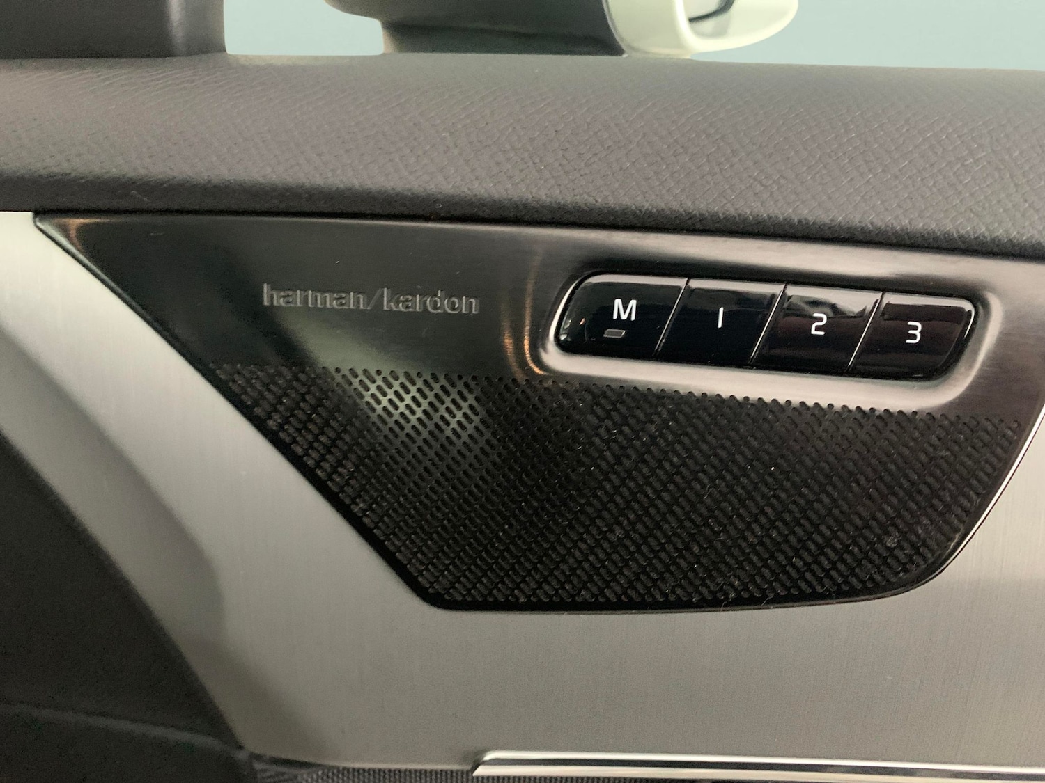 Used Volvo XC90 2020 for sale - 76467572: Photo 33