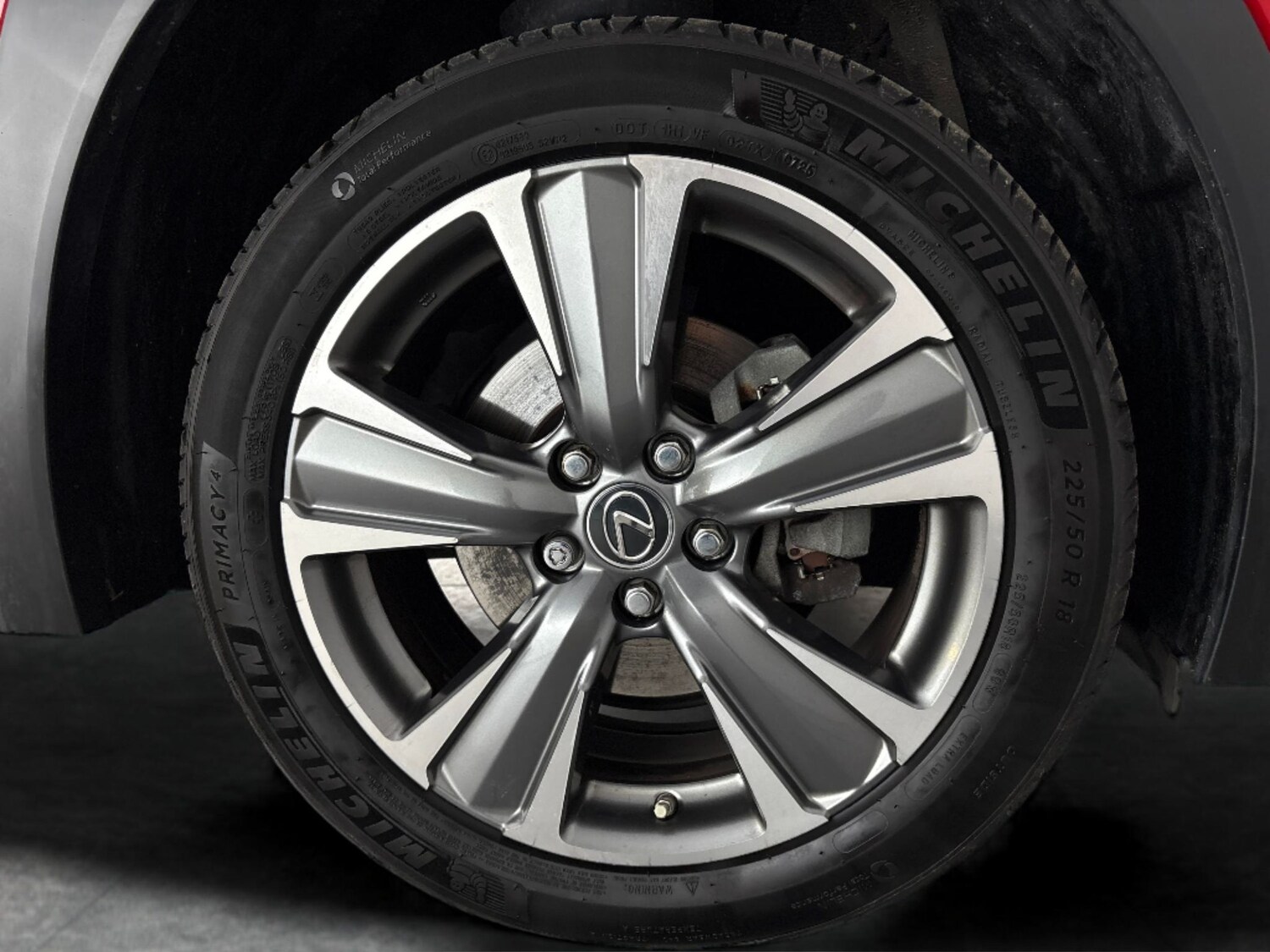 Used Lexus UX 2023 for sale - 77983194: Photo 33