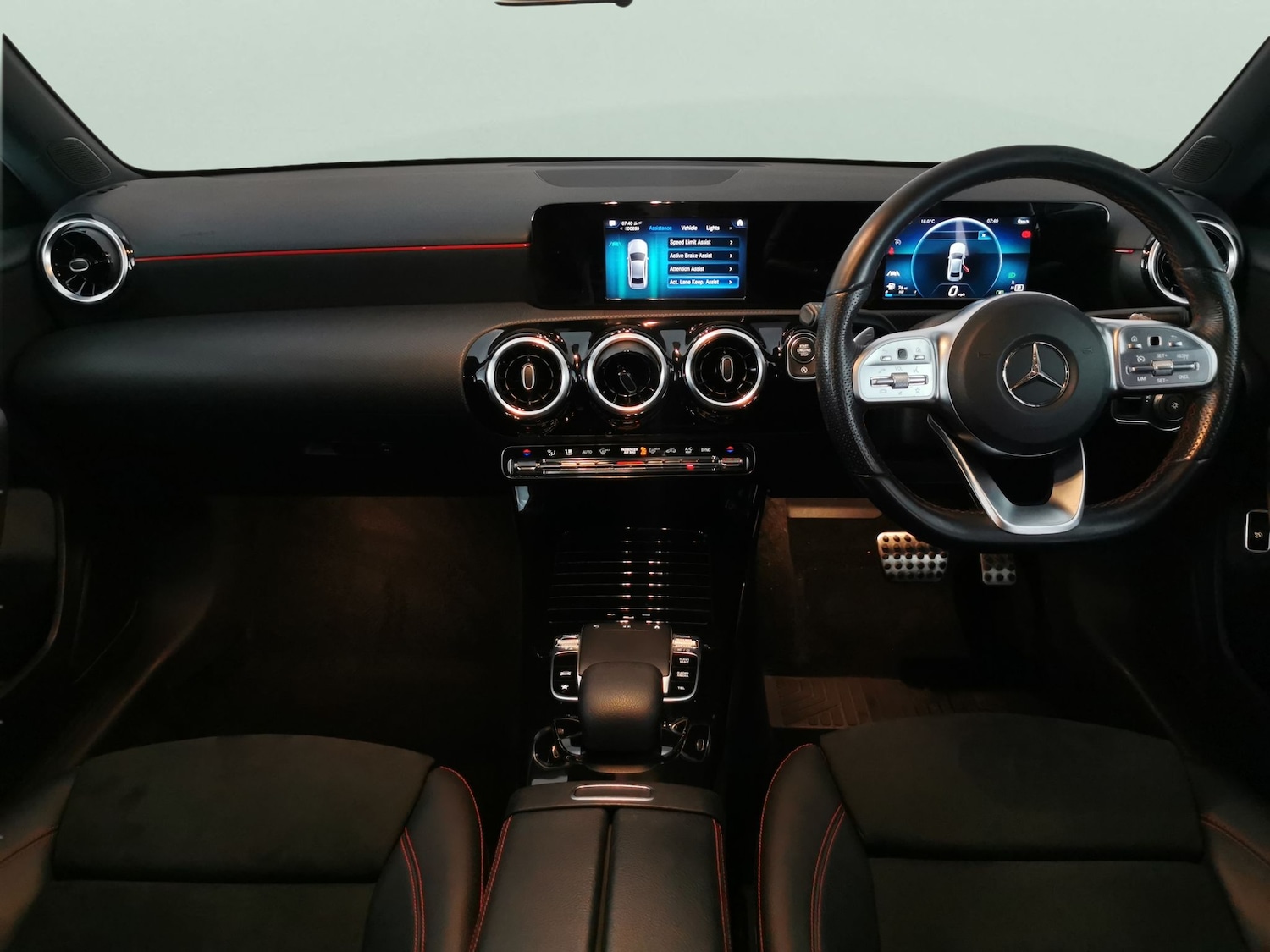 Used Mercedes-Benz A-Class 2019 for sale - 76757276: Photo 7