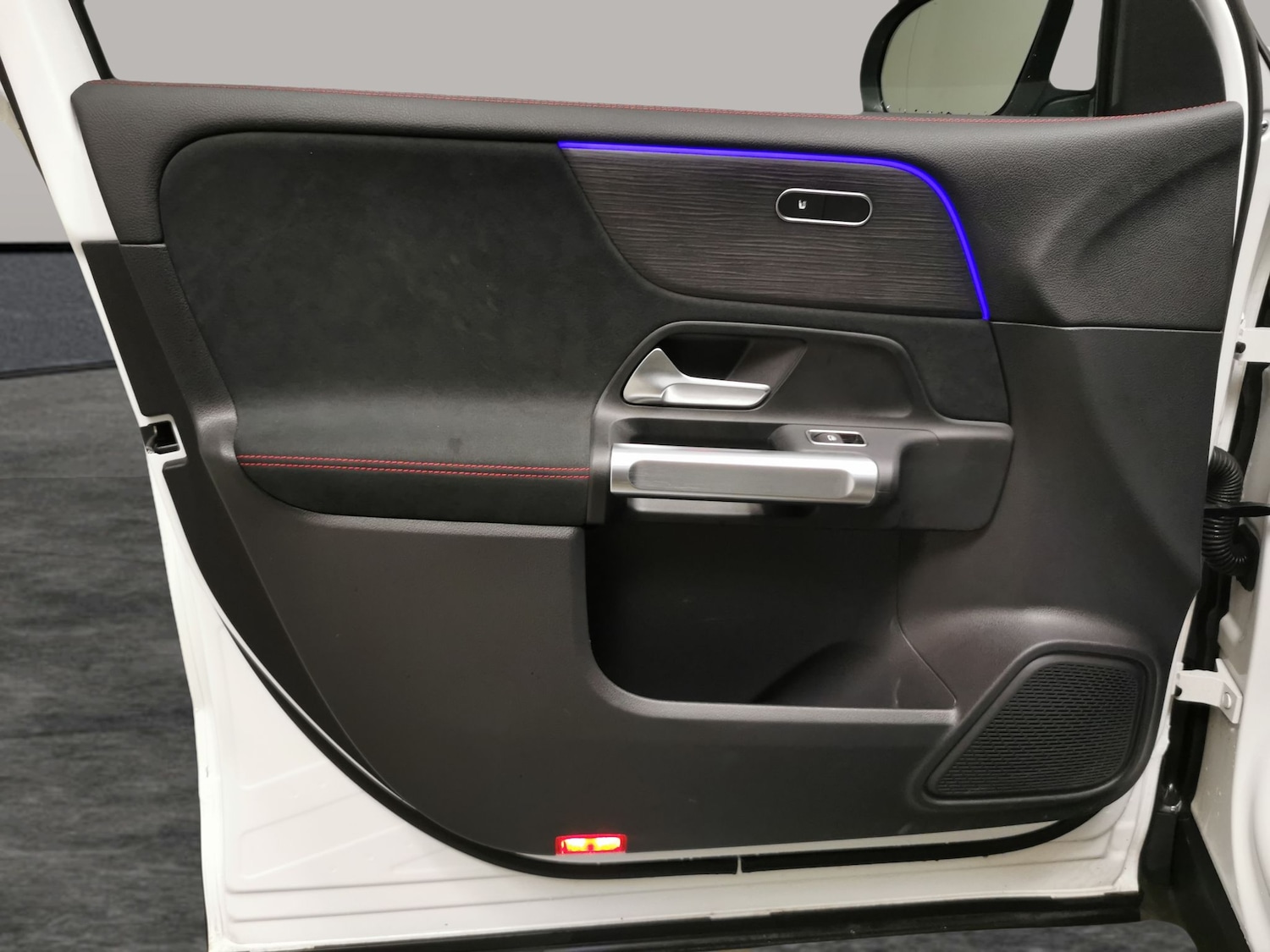 Used Mercedes-Benz EQB 2023 for sale - 77848442: Photo 25