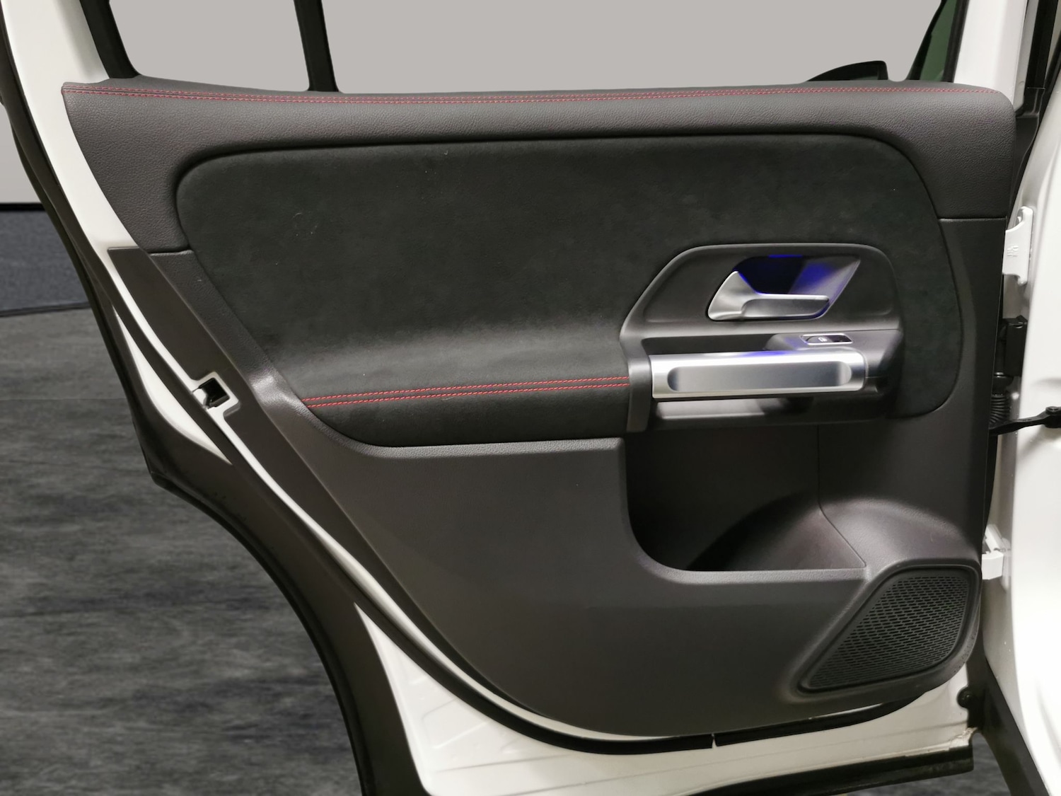 Used Mercedes-Benz EQB 2023 for sale - 77848442: Photo 26