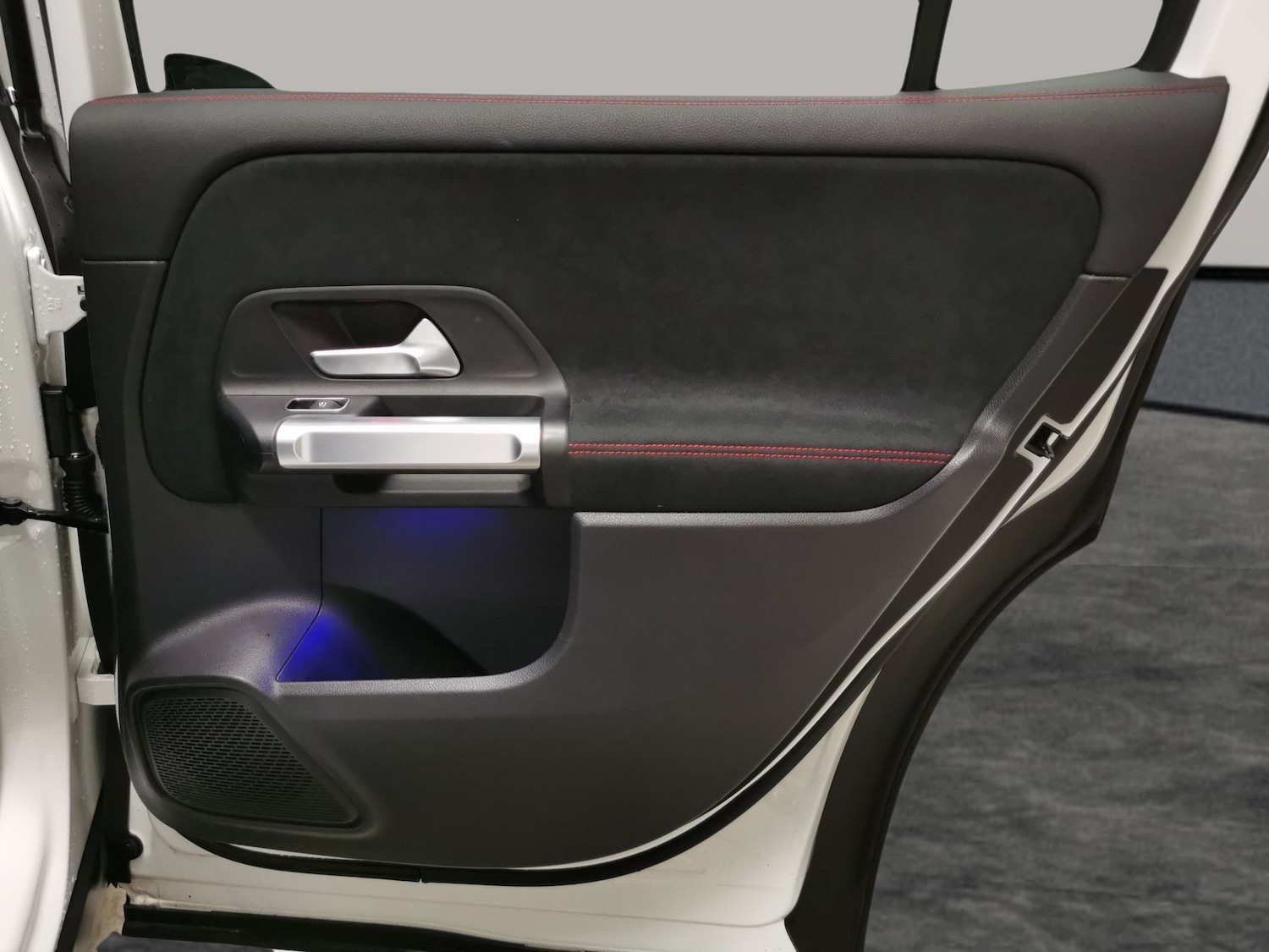 Used Mercedes-Benz EQB 2023 for sale - 77848442: Photo 27