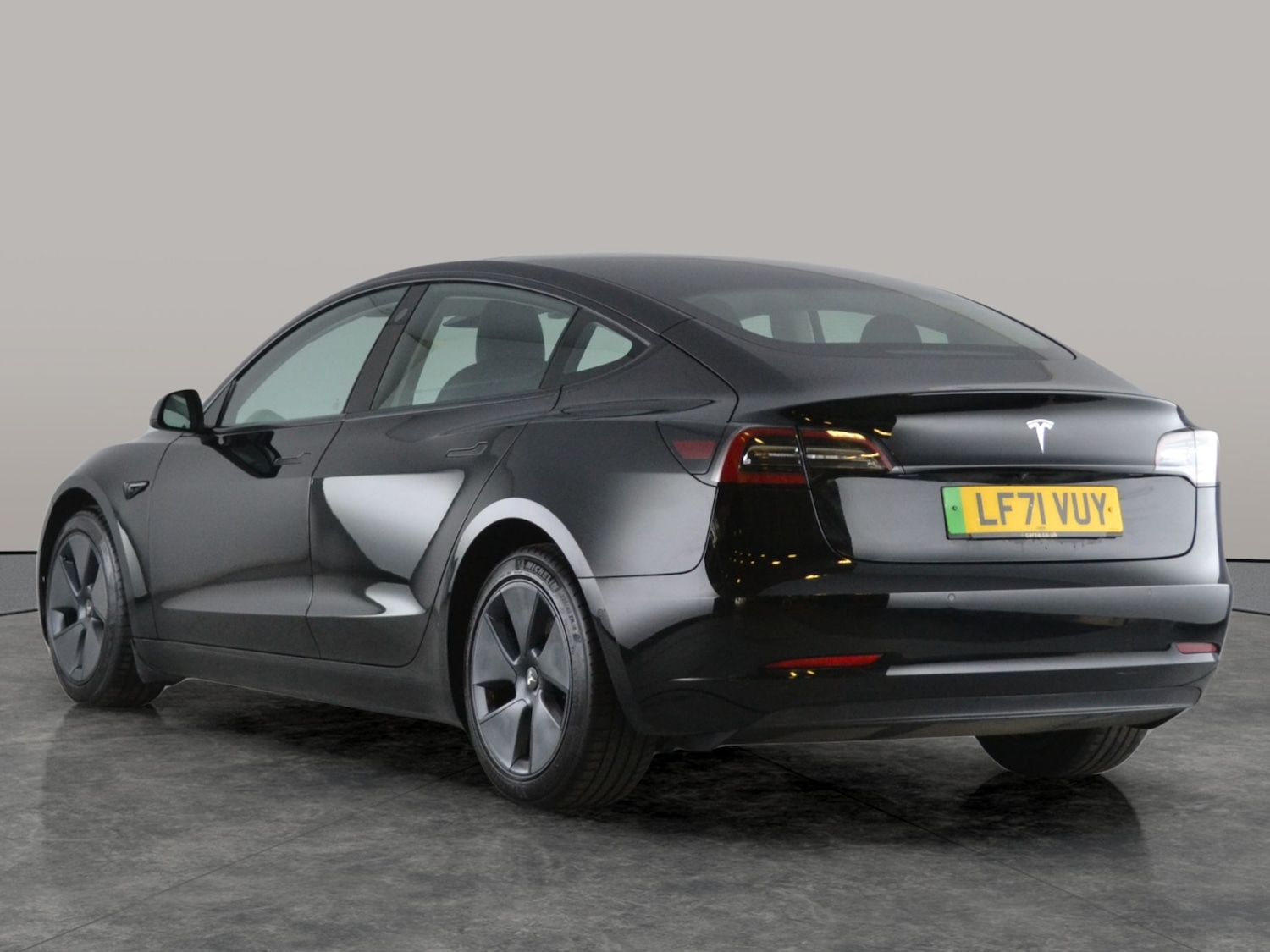 Used Tesla Model 3 2021 for sale - 76565986: Photo 10