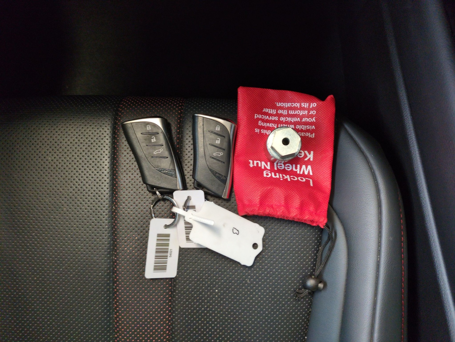 Used Lexus UX 2021 for sale - 76758176: Photo 37