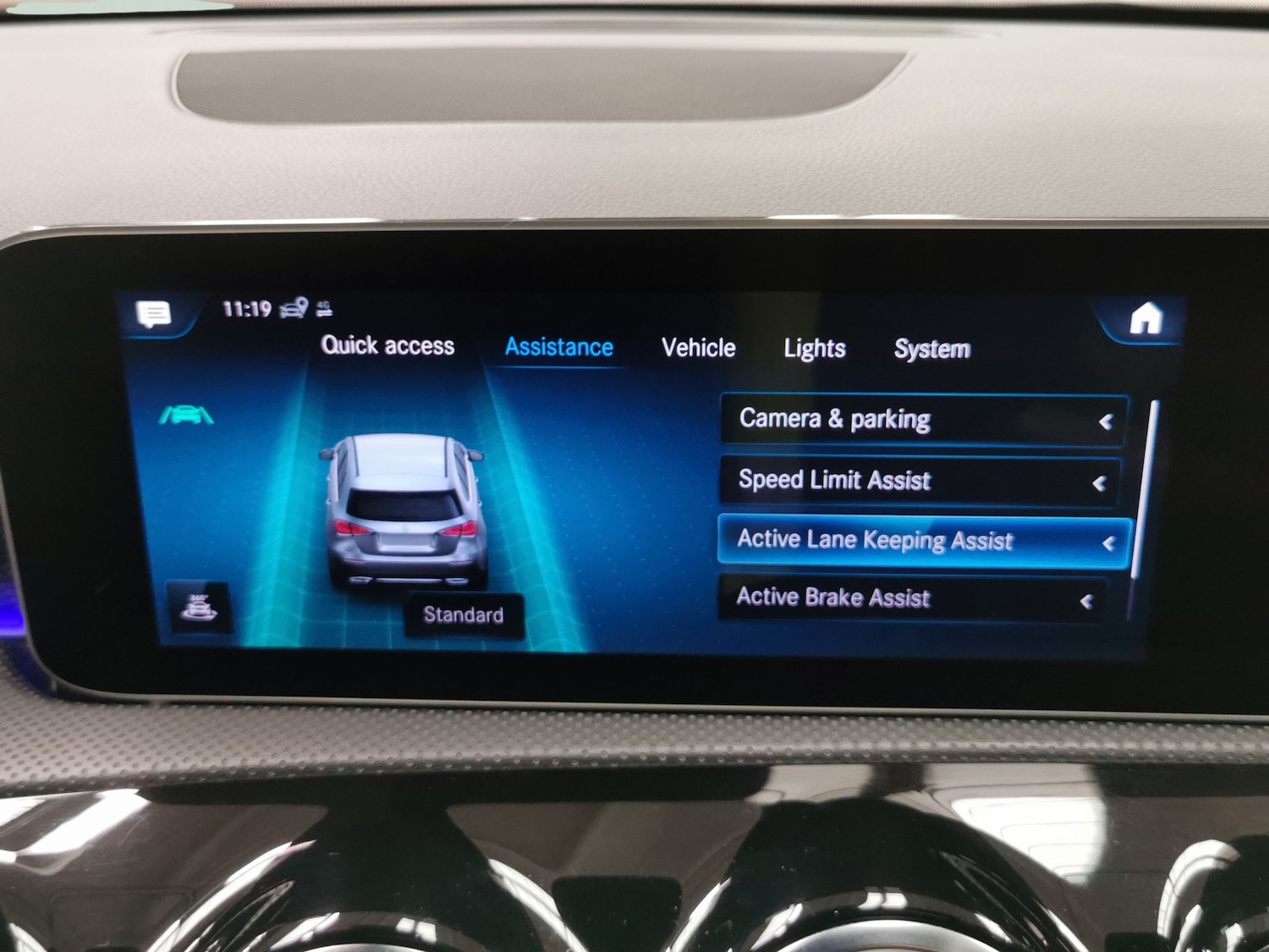 Used Mercedes-Benz A-Class 2018 for sale - 76545093: Photo 21