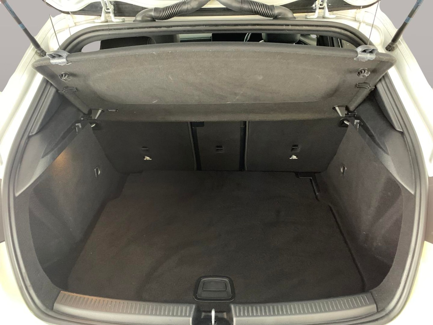 Used Mercedes-Benz A-Class 2018 for sale - 76545093: Photo 30