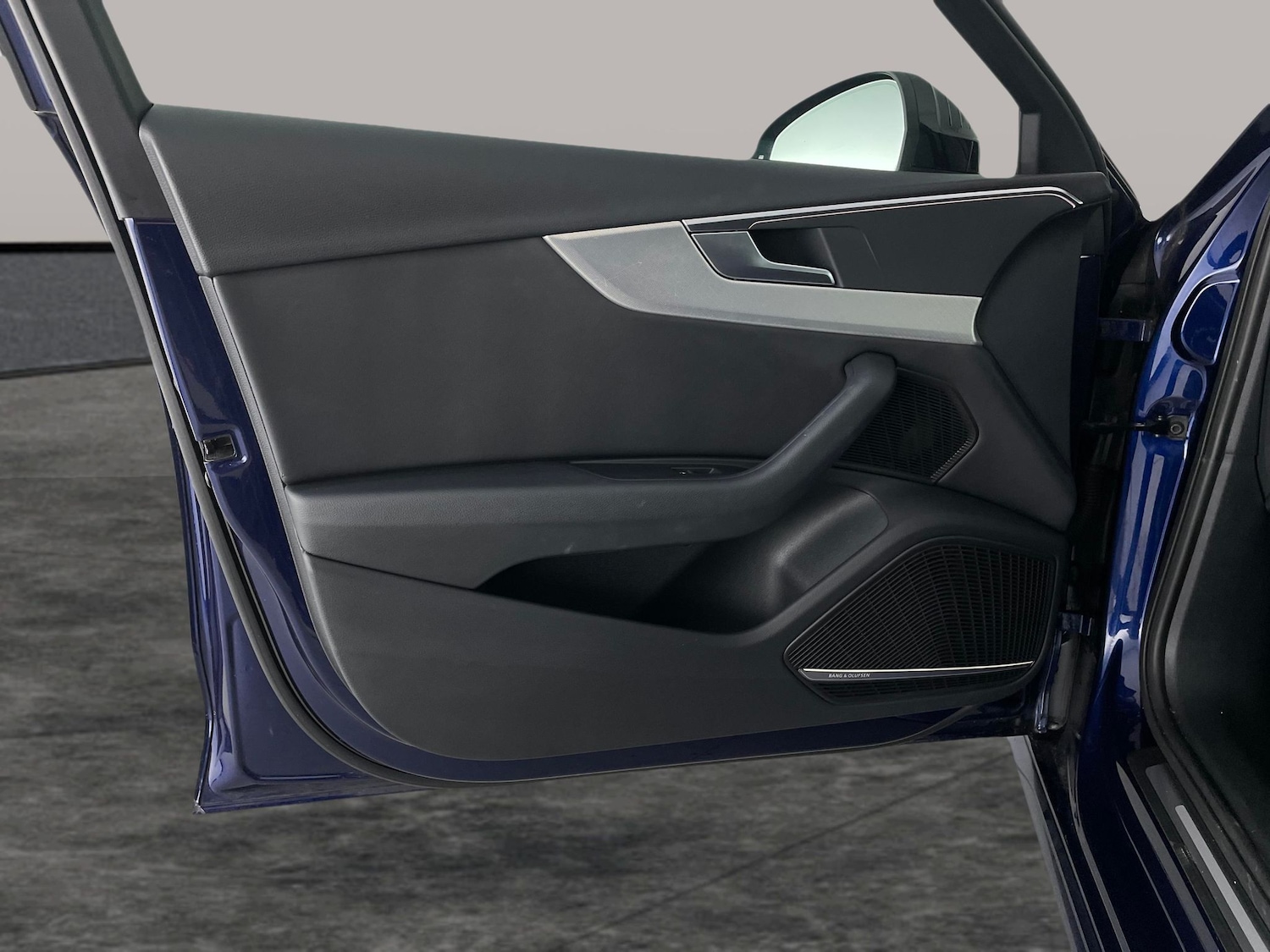 Used Audi A4 2021 for sale - 76941225: Photo 30