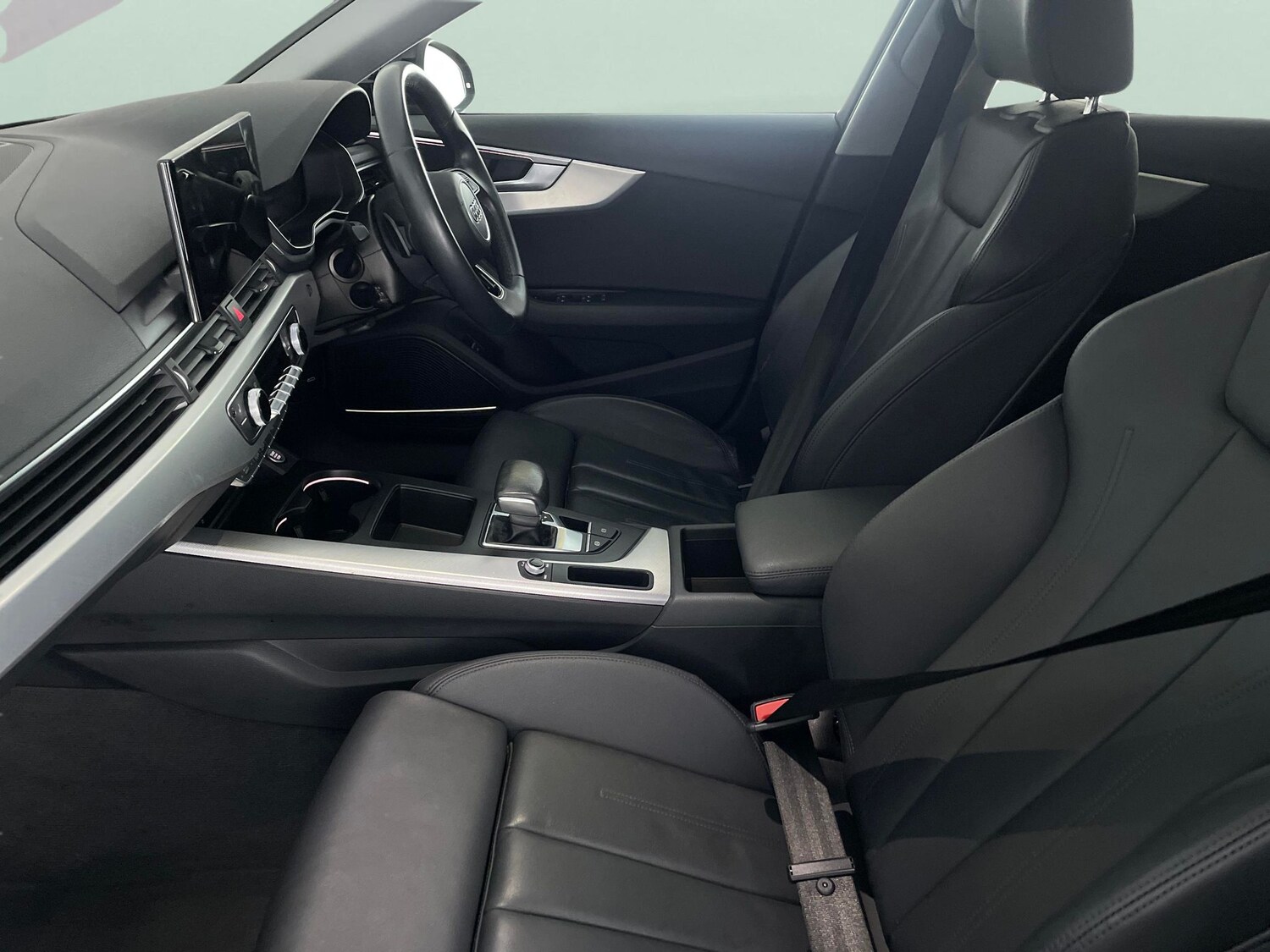 Used Audi A4 2021 for sale - 76941225: Photo 4